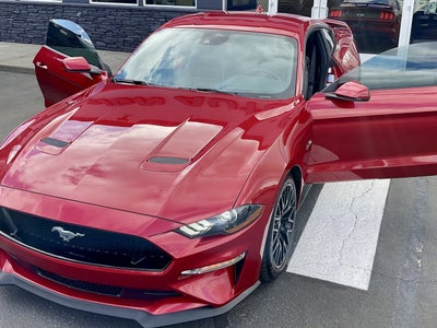 2021 Ford Mustang GT Premium w/ Performance Package