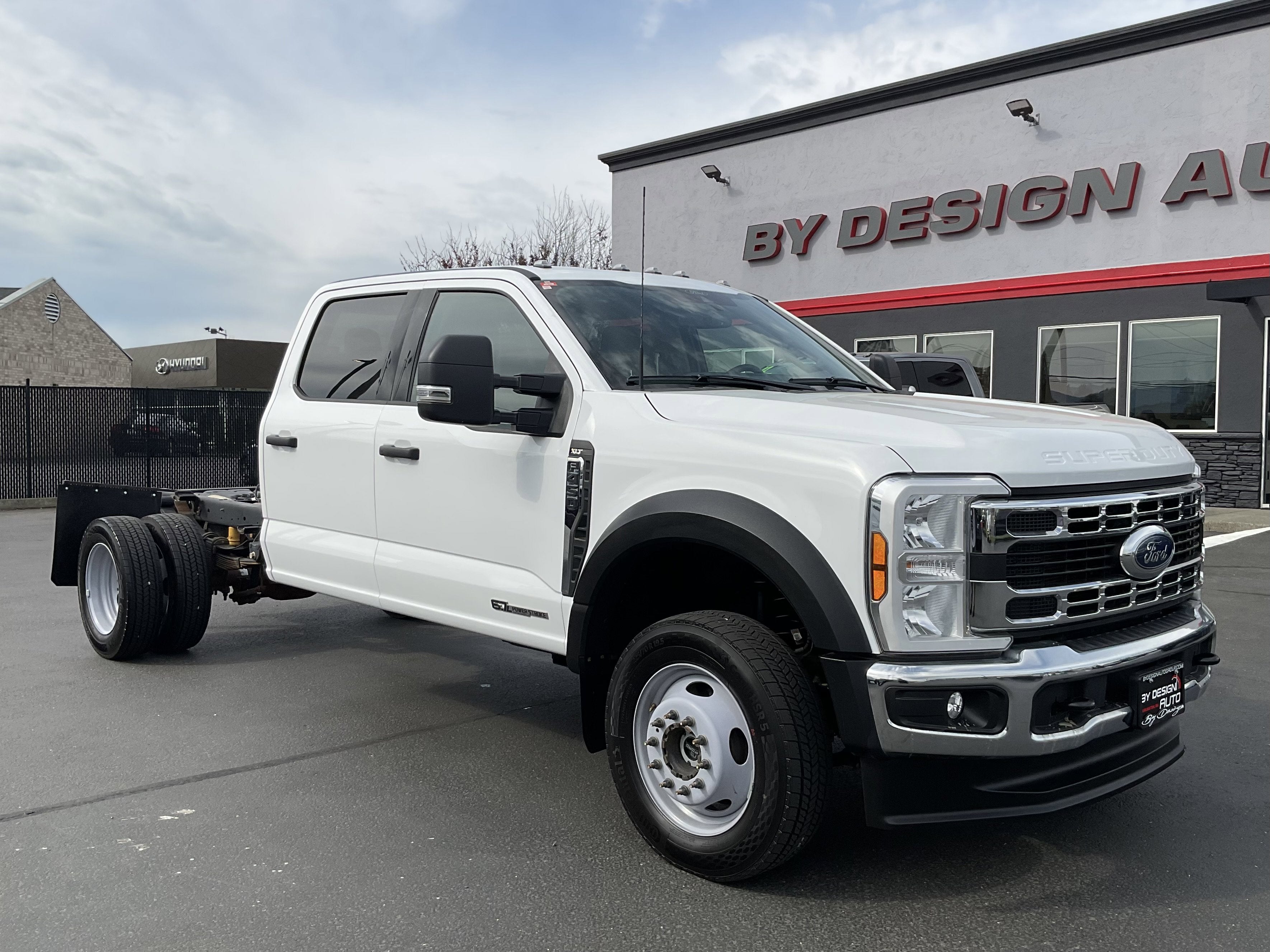 2024 Ford Super Duty F-450 DRW XLT 179 WB 4x4 Diesel w/Heated seats