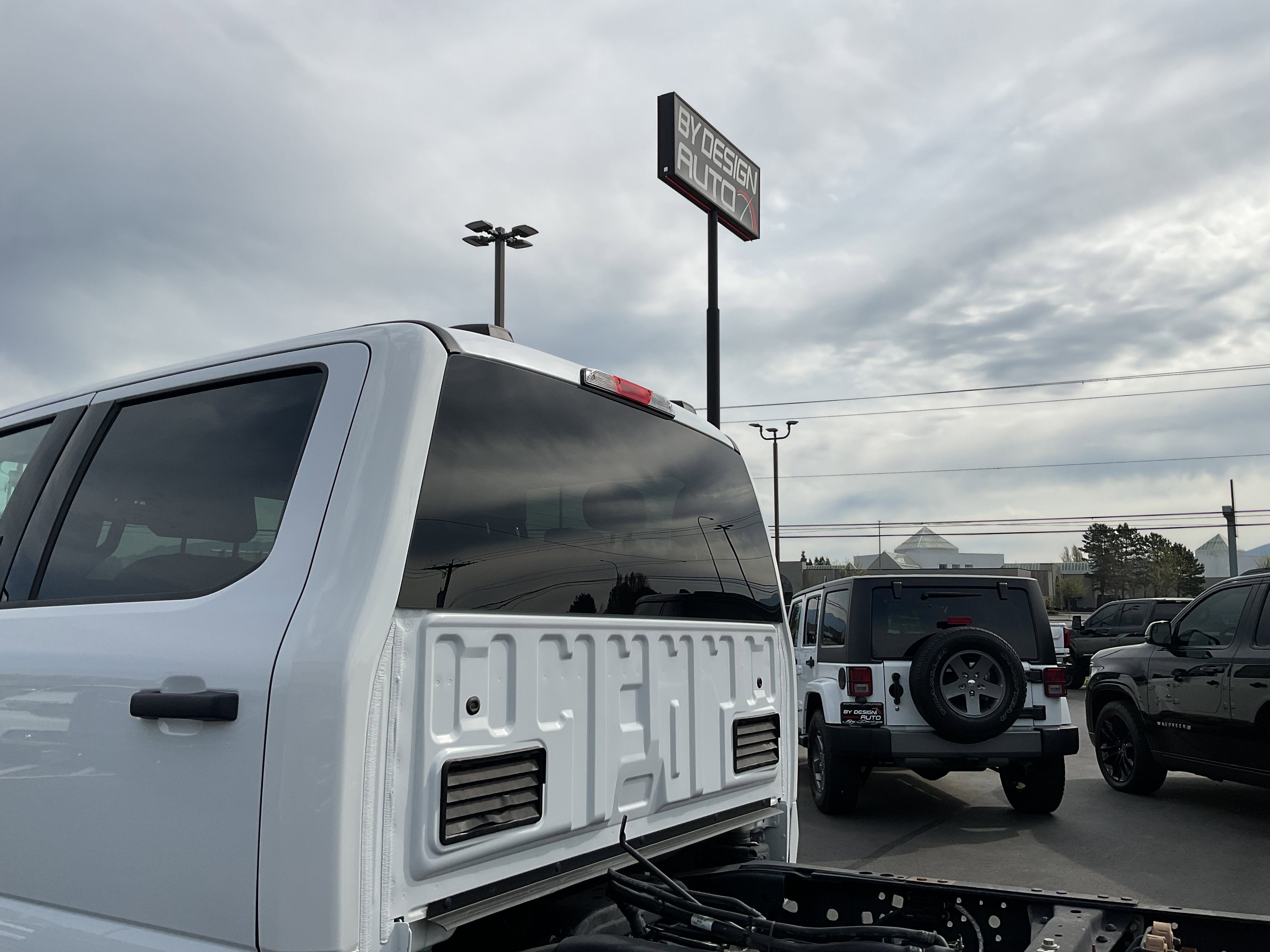 2024 Ford Super Duty F-450 DRW XLT 179 WB 4x4 Diesel w/Heated seats