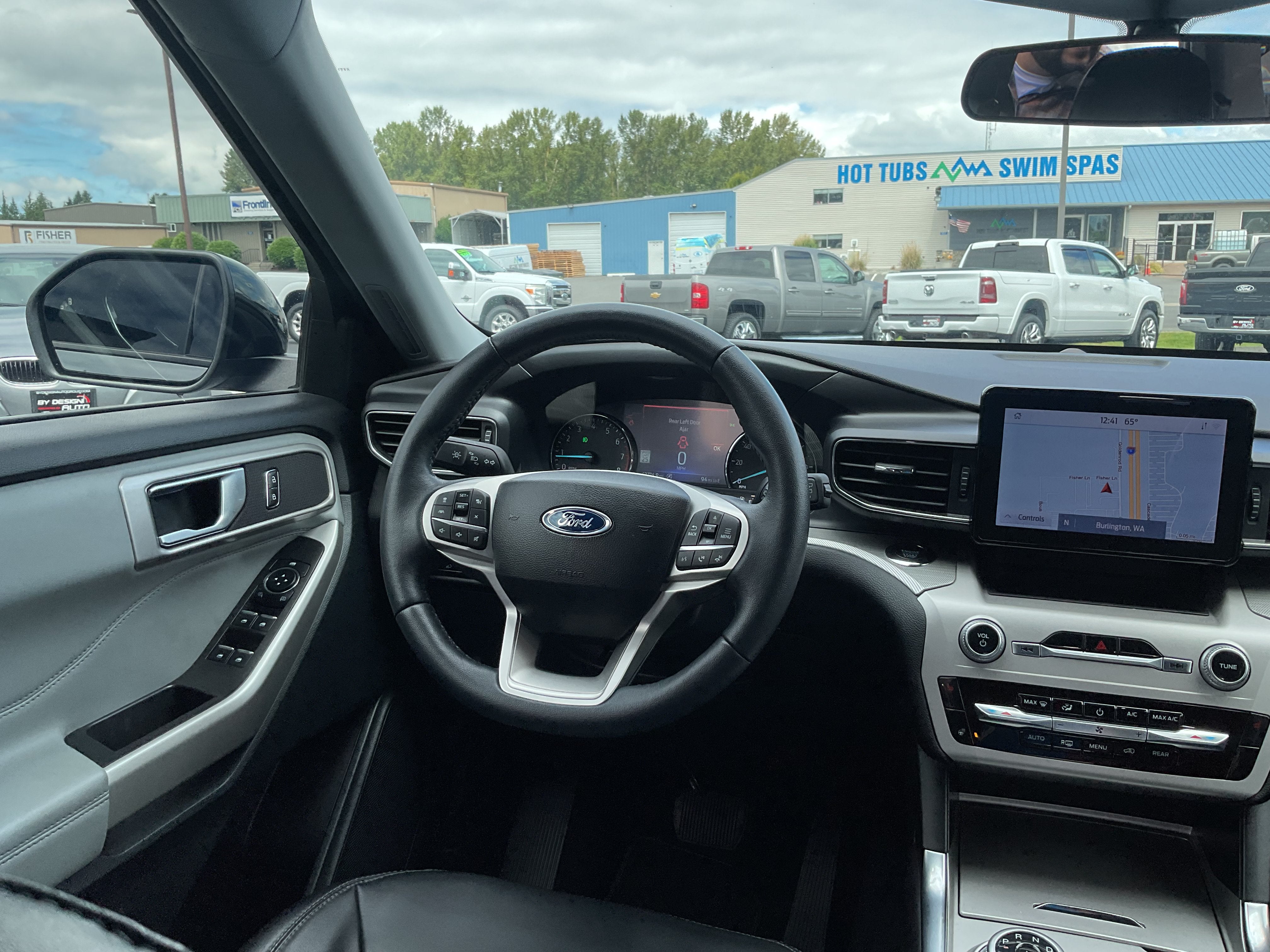 2023 Ford Explorer XLT 202A Sport 4x4
