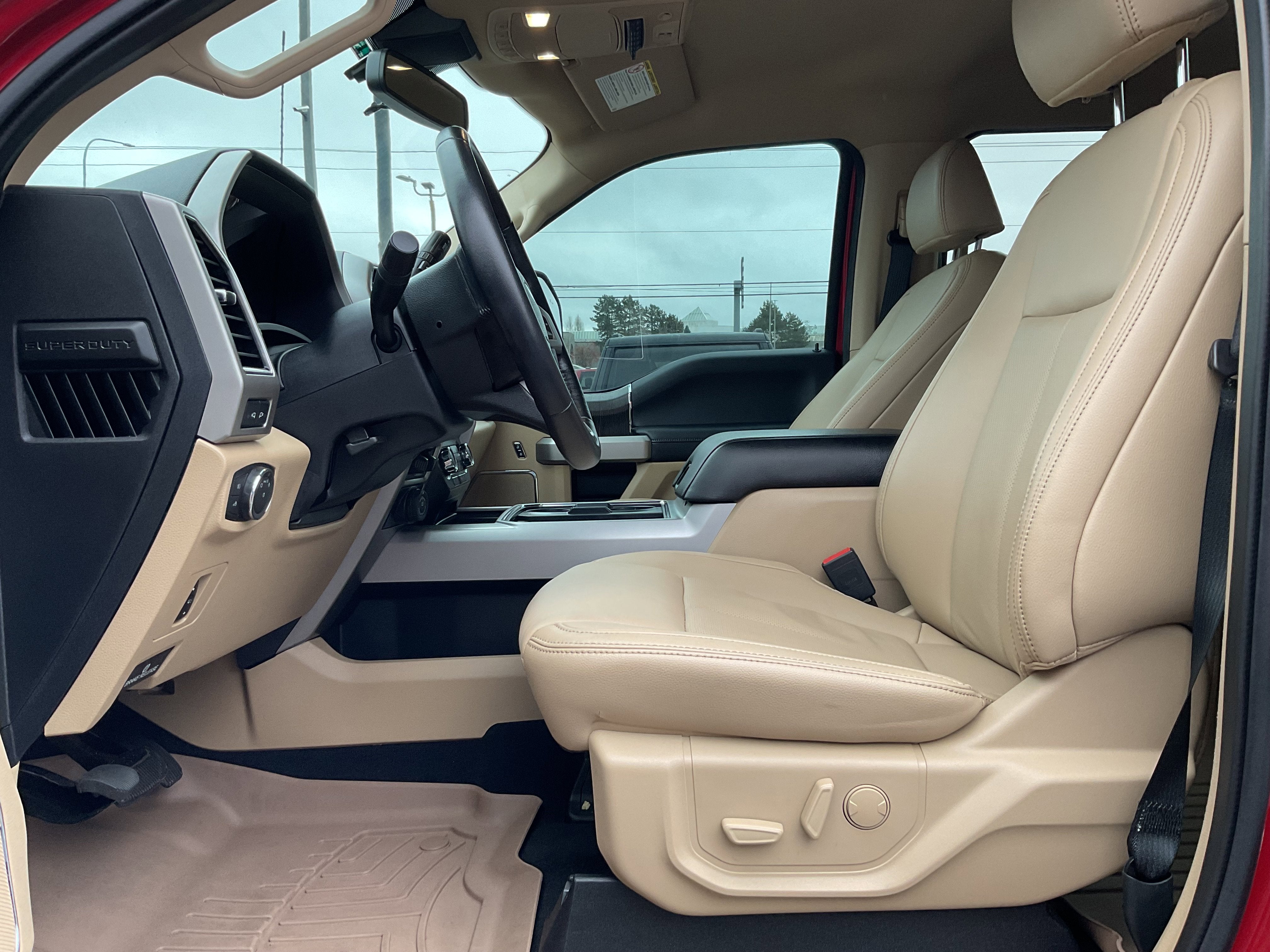 2021 Ford Super Duty F-250 SRW Lariat Diesel 4x4