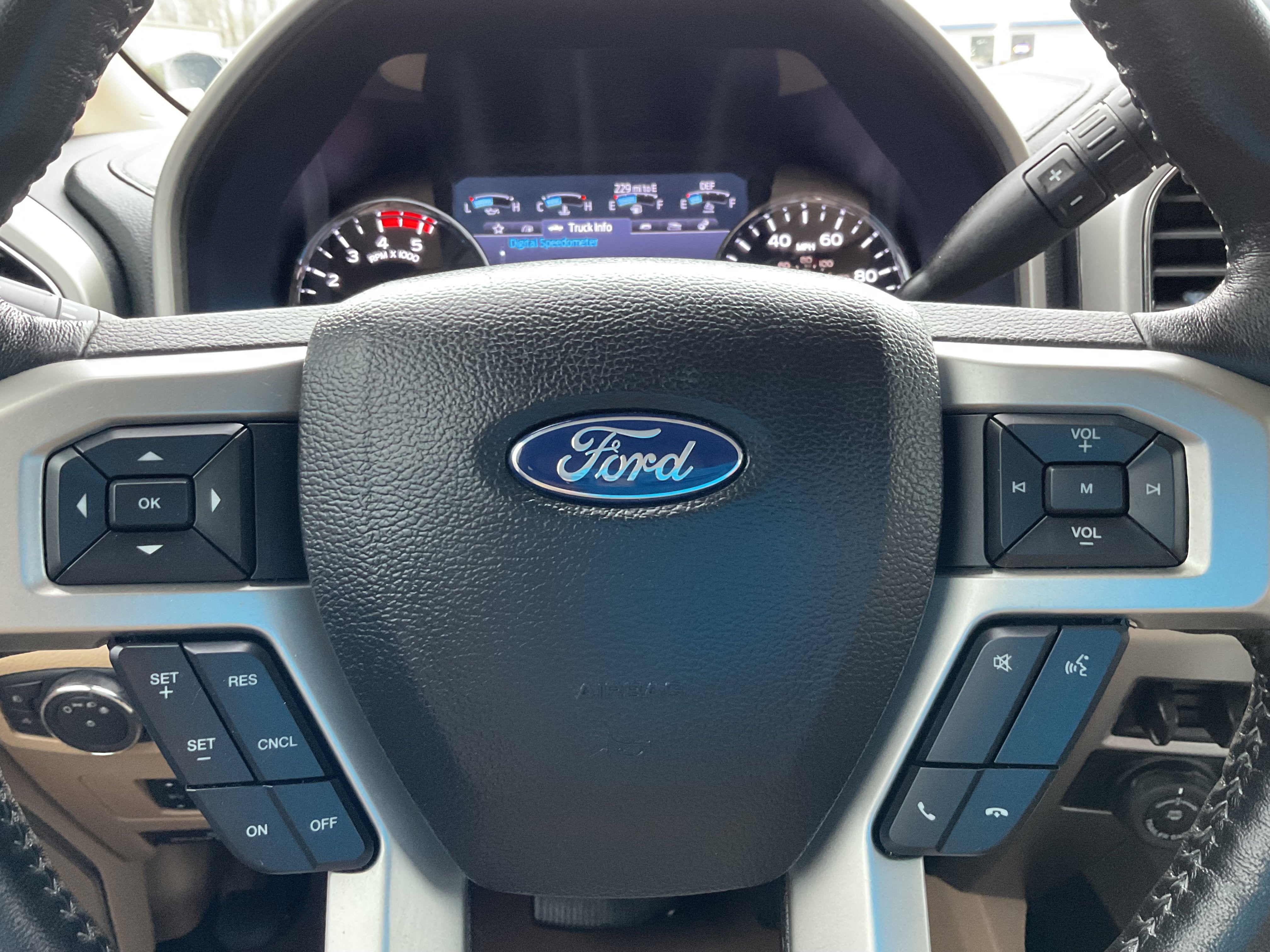 2021 Ford Super Duty F-250 SRW Lariat Diesel 4x4