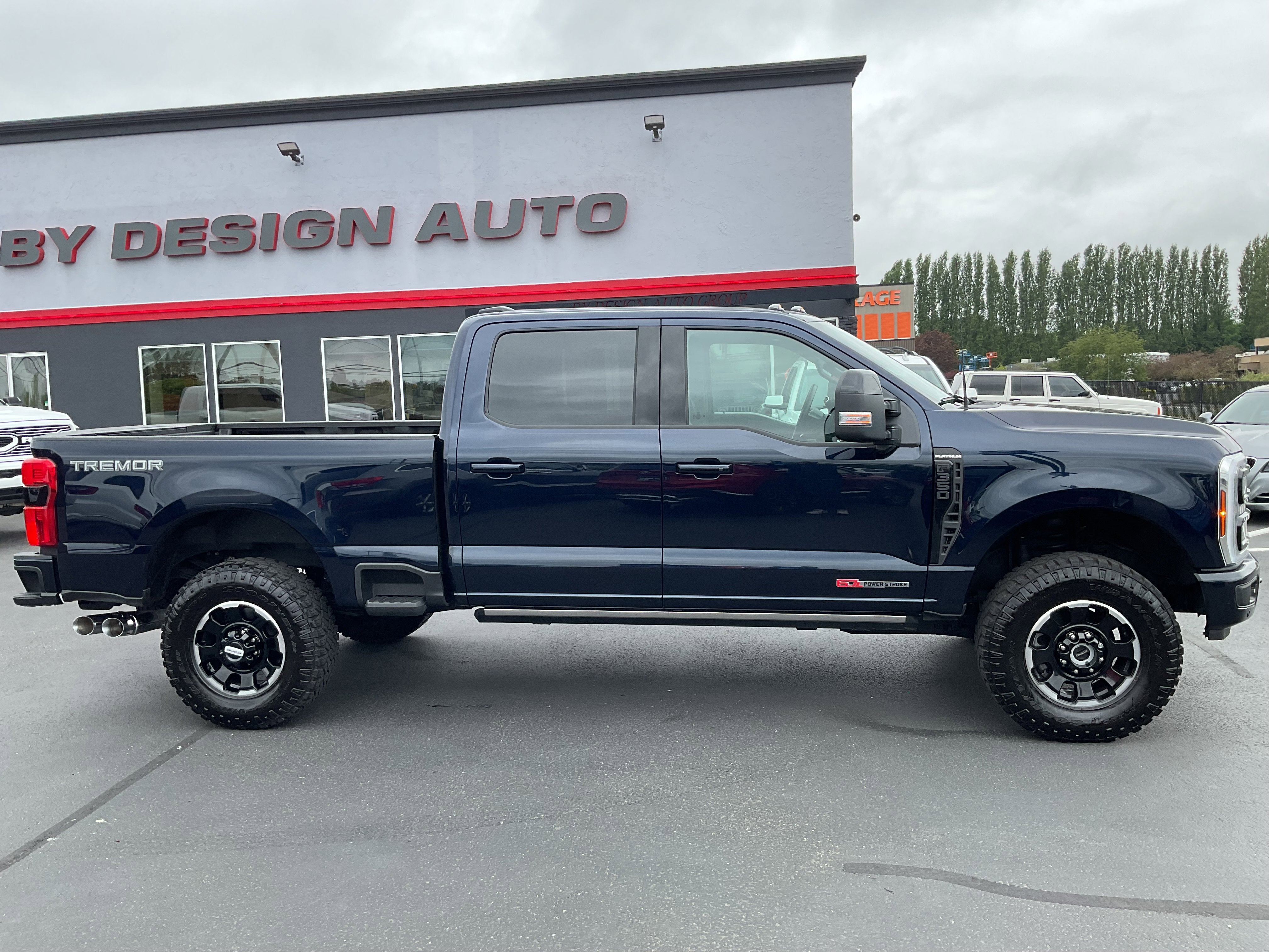 2025 Ford Super Duty F-350 SRW Platinum Tremor High Output Diesel 4x4