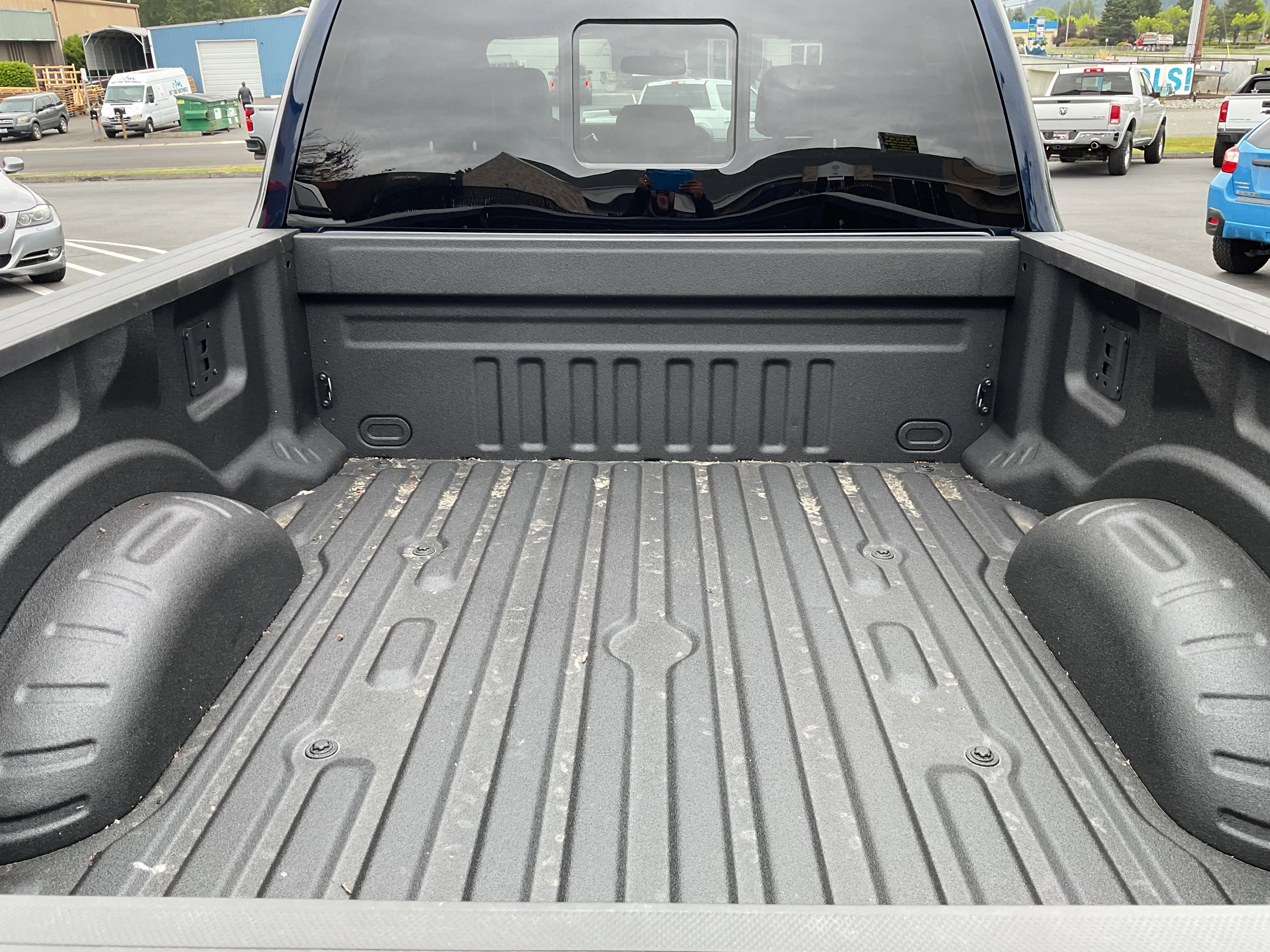 2025 Ford Super Duty F-350 SRW Platinum Tremor High Output Diesel 4x4