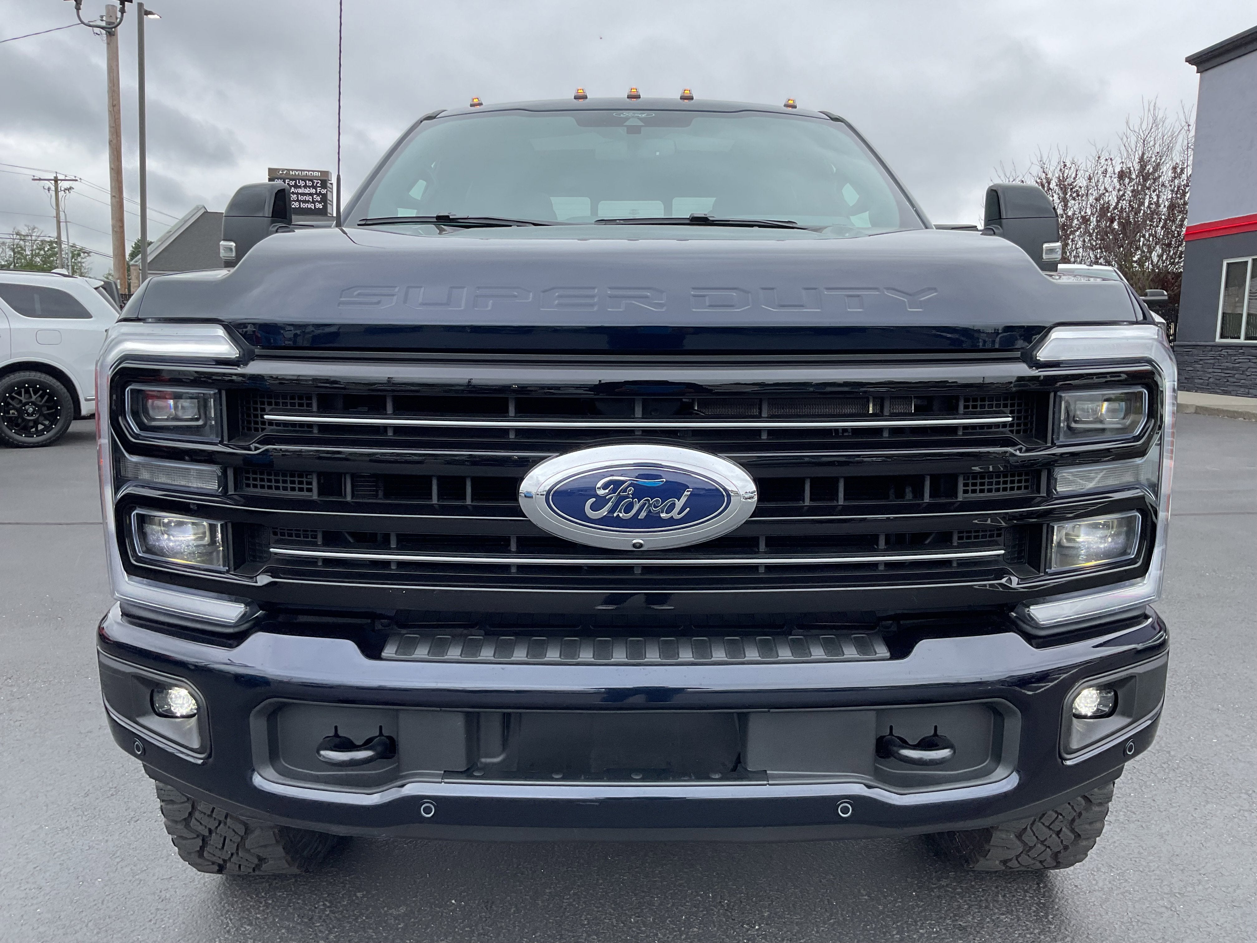 2025 Ford Super Duty F-350 SRW Platinum Tremor High Output Diesel 4x4