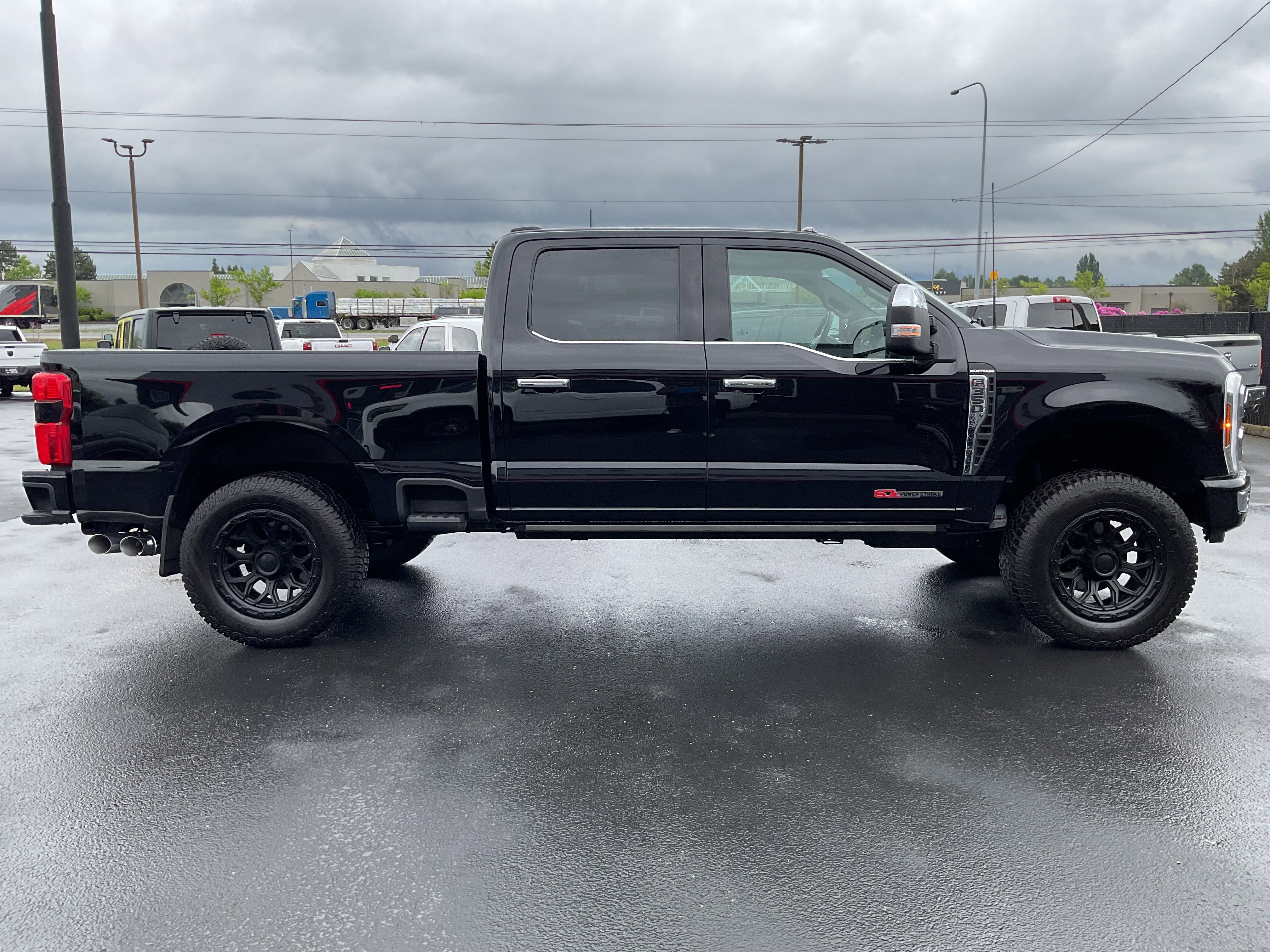2024 Ford Super Duty F-350 SRW Platinum High Output Diesel 4x4