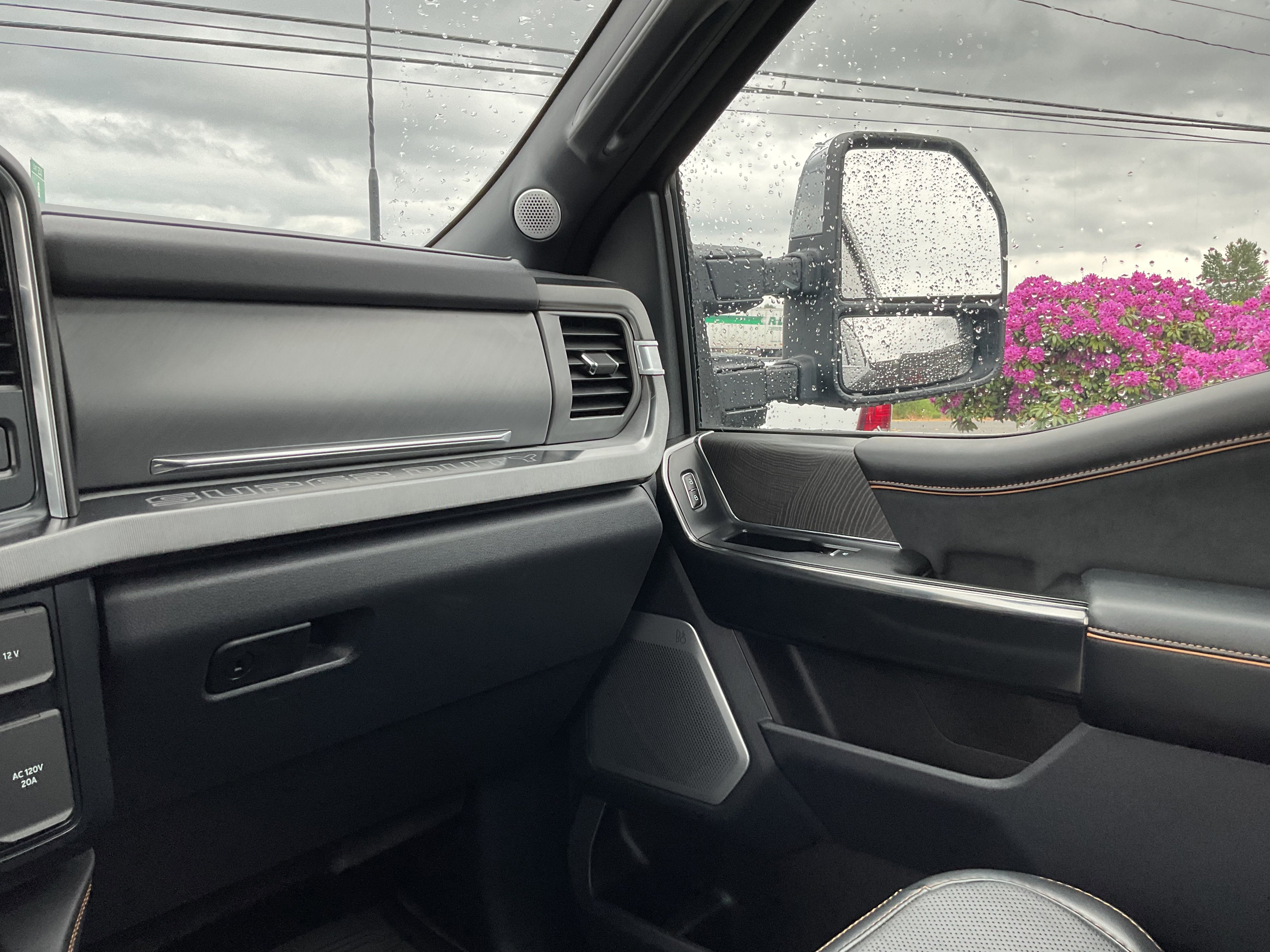 2024 Ford Super Duty F-350 SRW Platinum High Output Diesel 4x4
