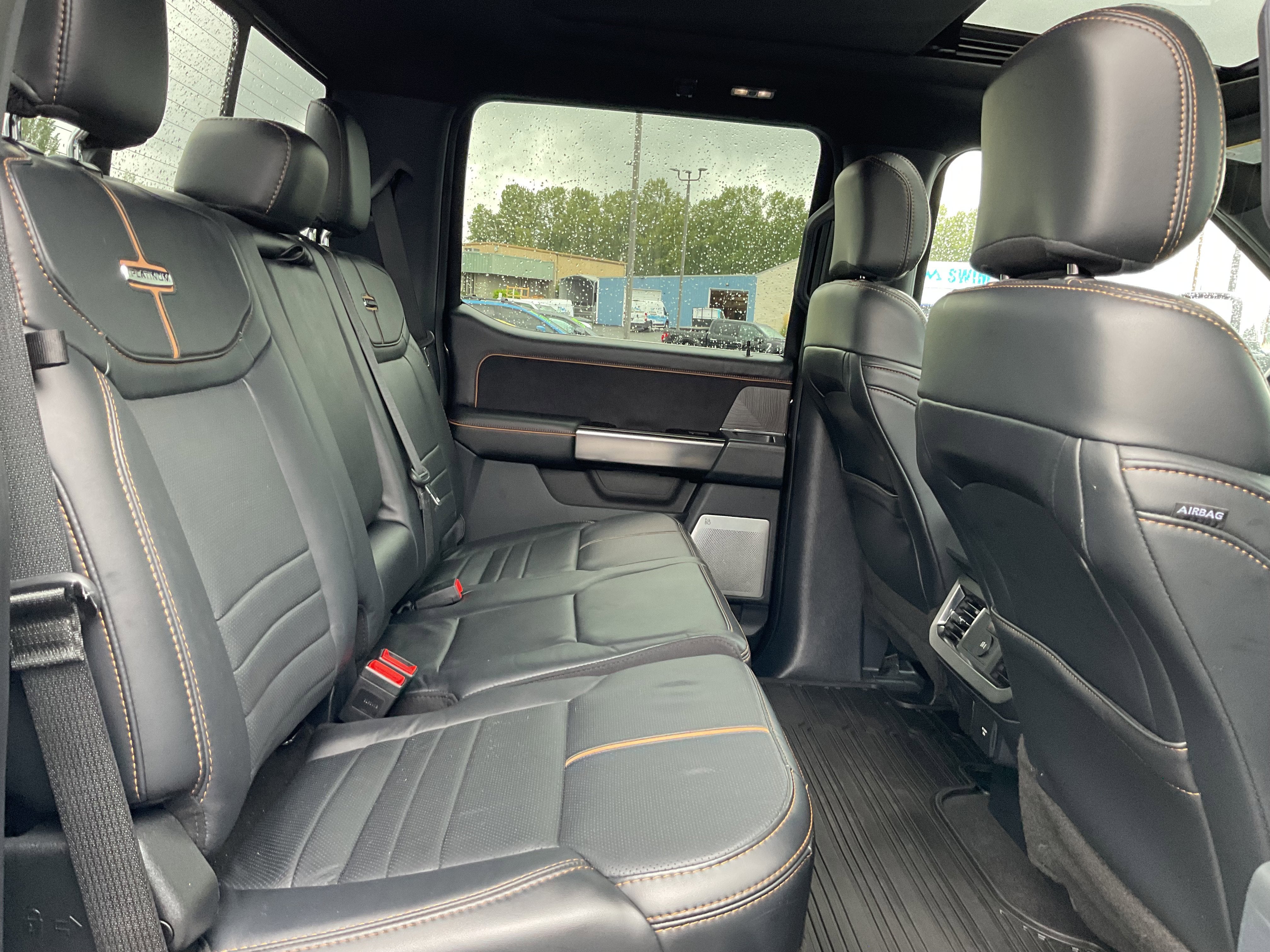 2024 Ford Super Duty F-350 SRW Platinum High Output Diesel 4x4