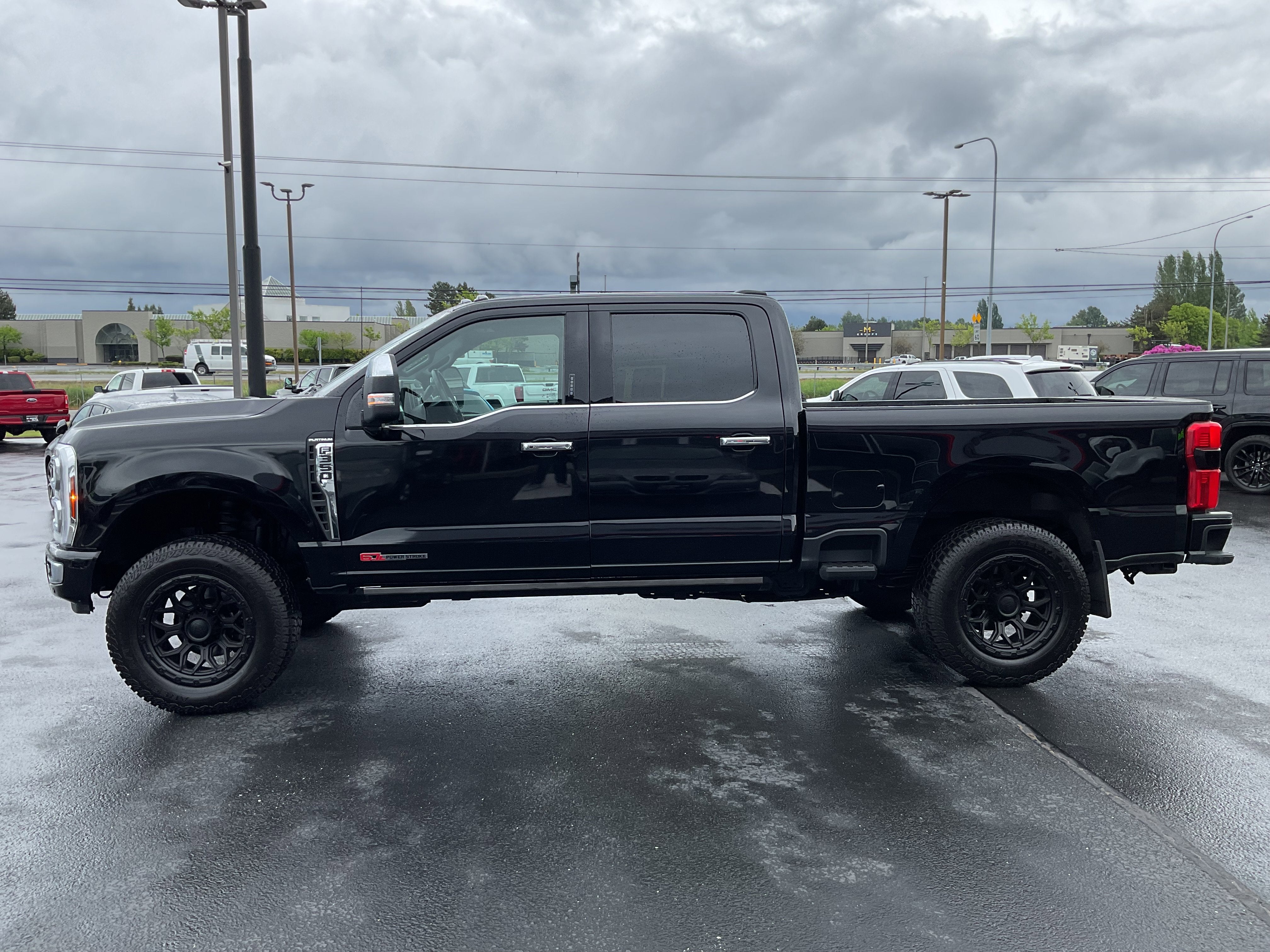 2024 Ford Super Duty F-350 SRW Platinum High Output Diesel 4x4