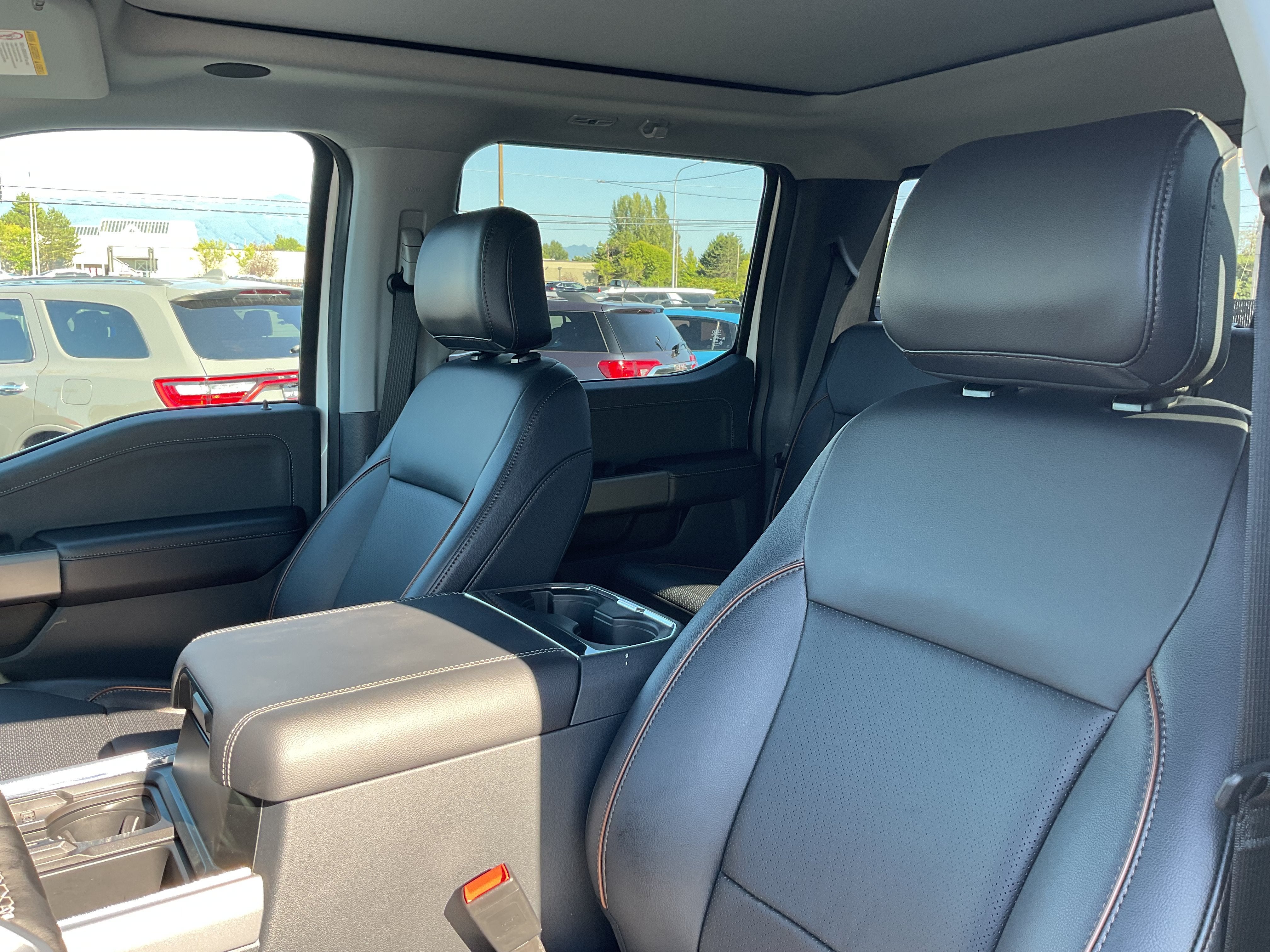 2025 Ford Super Duty F-350 SRW Lariat Ultimate Diesel 4x4