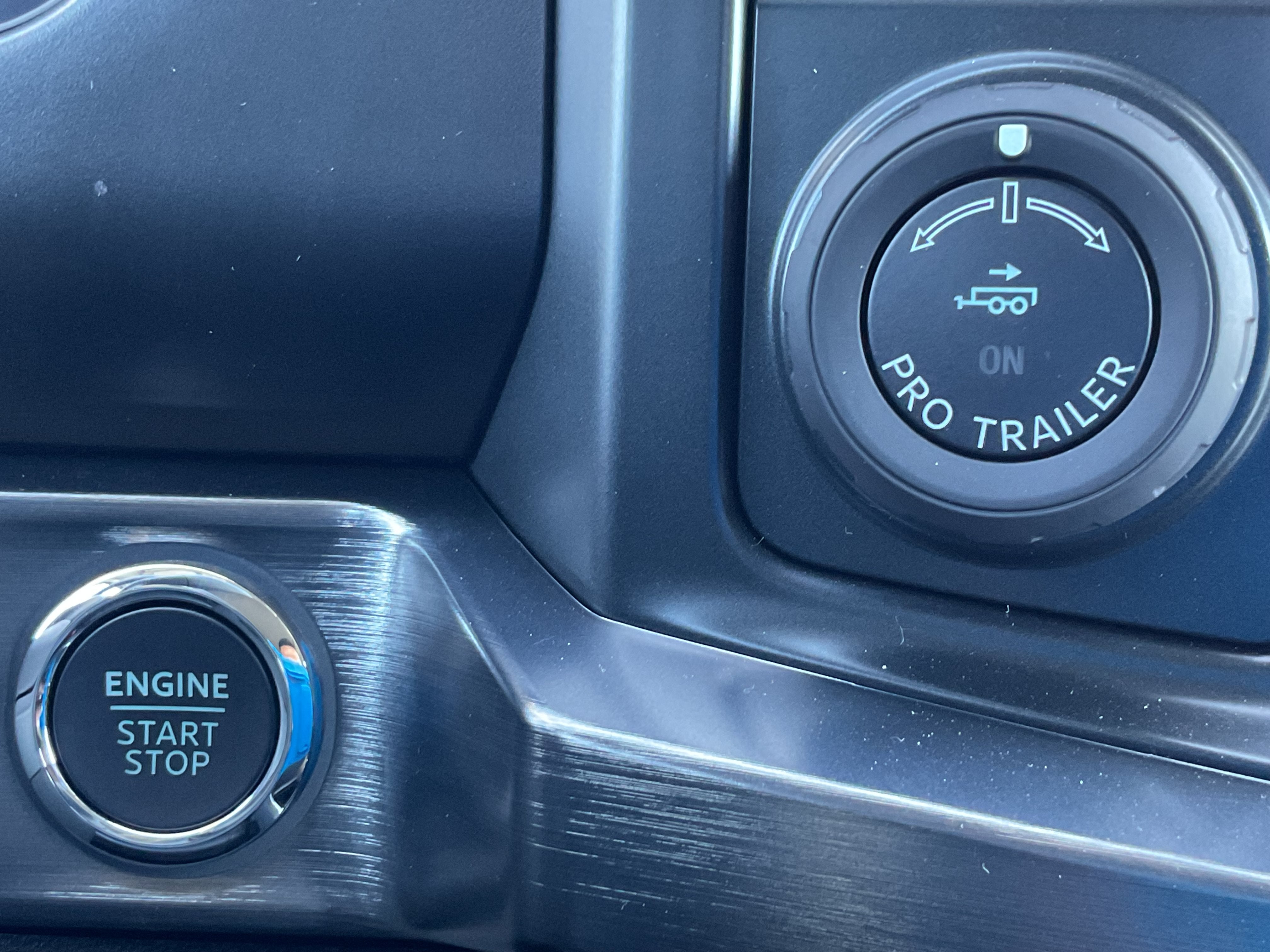 2025 Ford Super Duty F-350 SRW Lariat Ultimate HO Diesel 4x4
