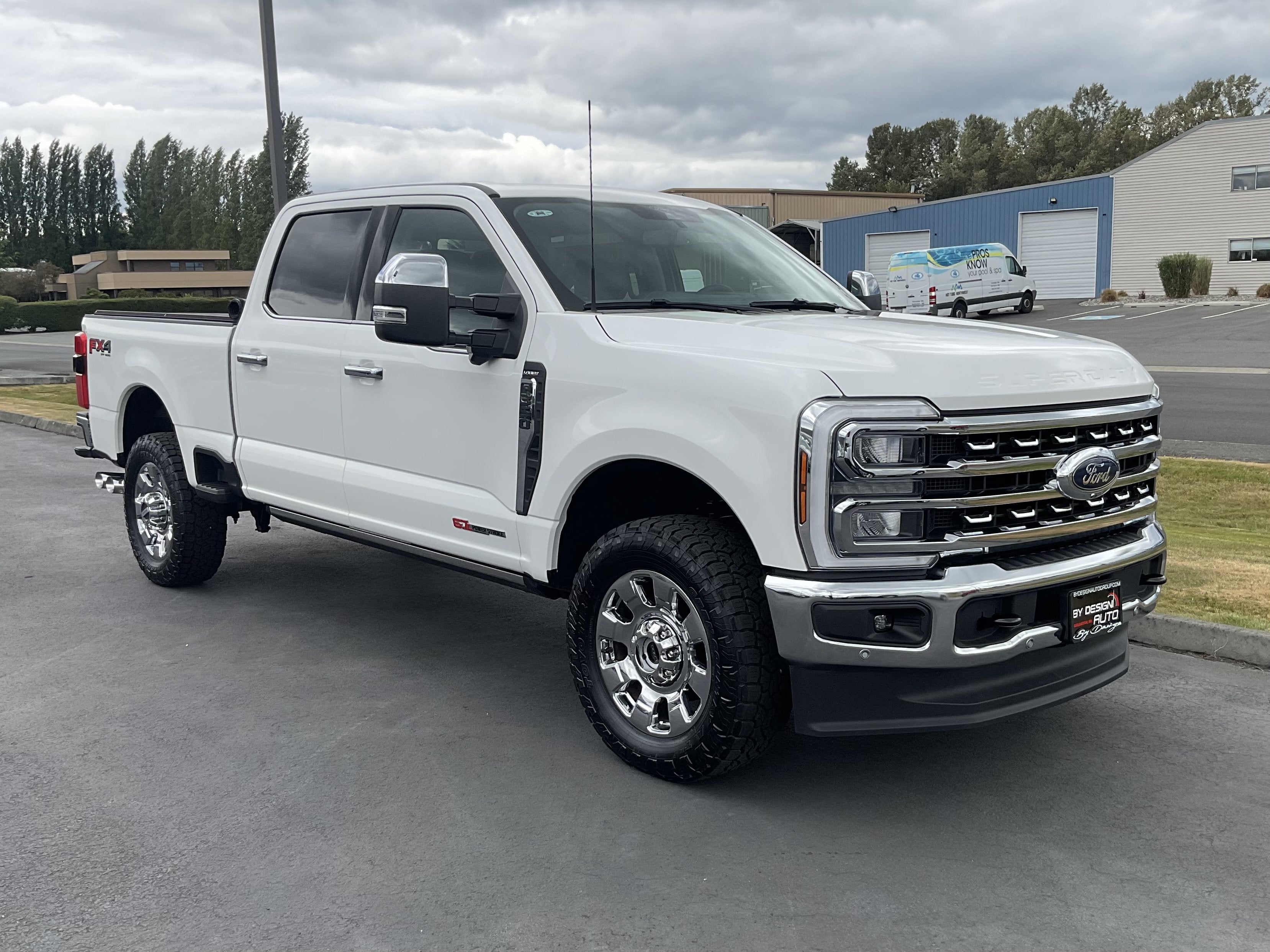2025 Ford Super Duty F-350 SRW Lariat Ultimate Diesel 4x4