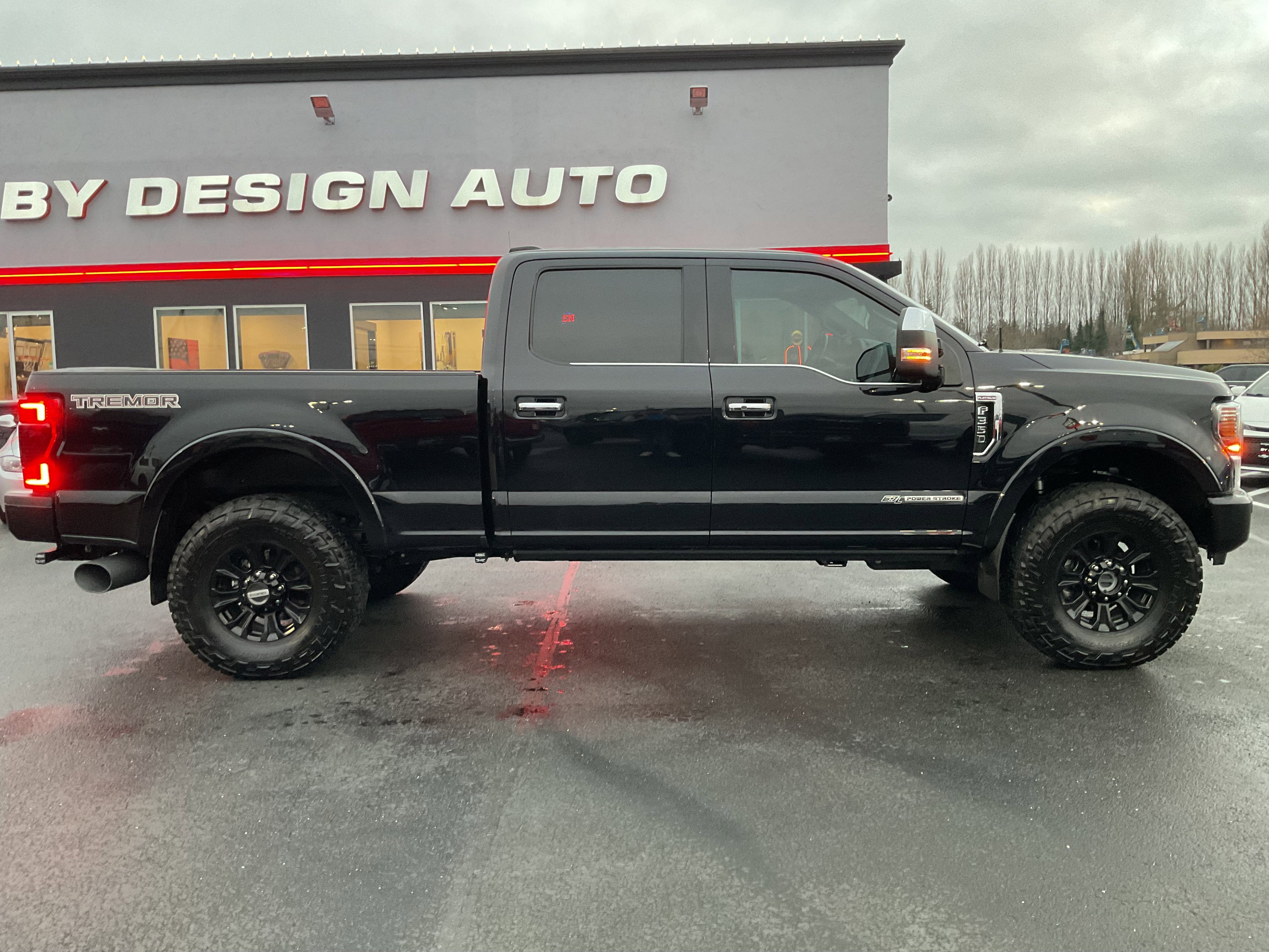 2020 Ford Super Duty F-350 SRW Platinum Tremor Diesel