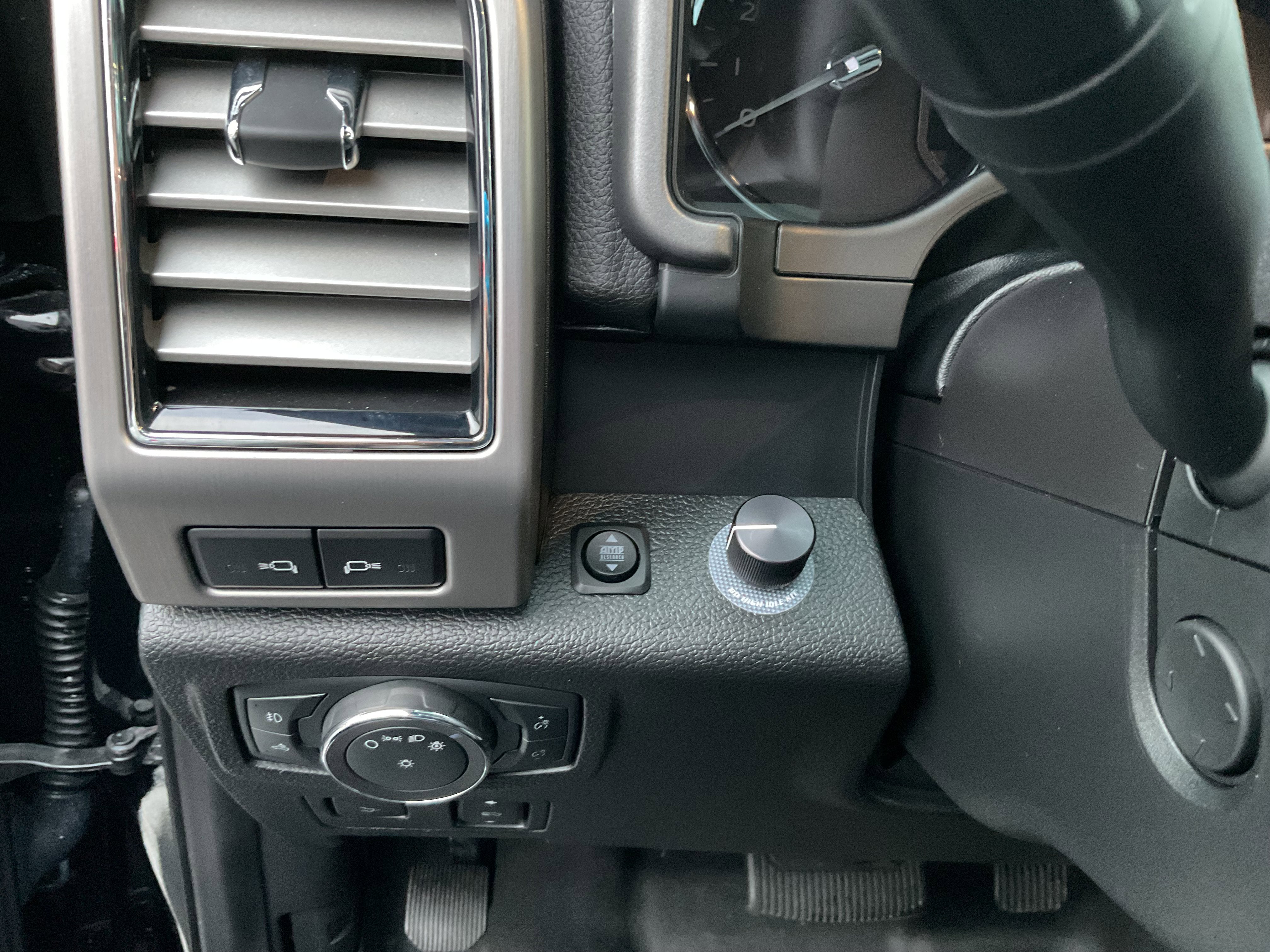 2020 Ford Super Duty F-350 SRW Platinum Tremor Diesel