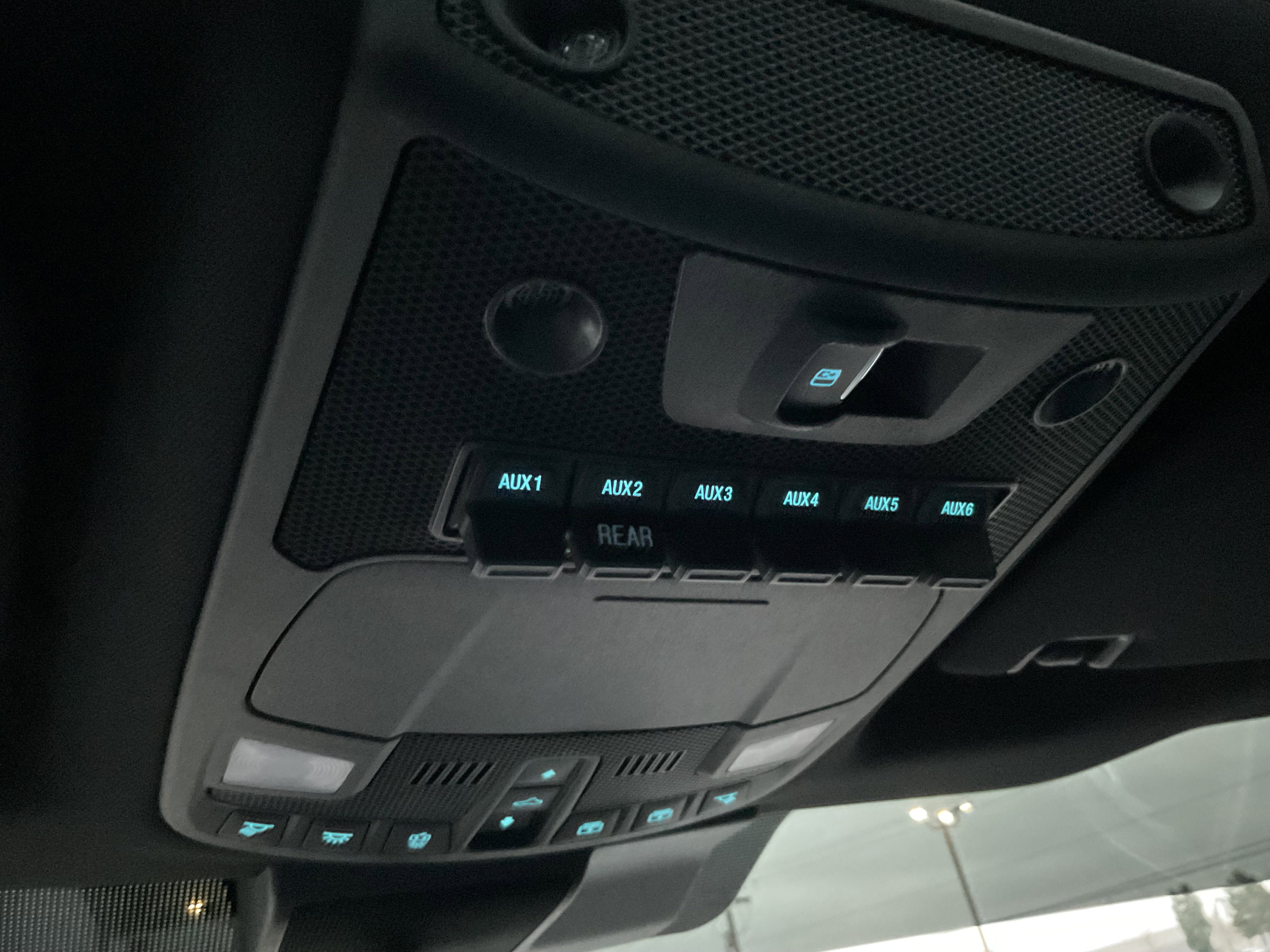 2020 Ford Super Duty F-350 SRW Platinum Tremor Diesel