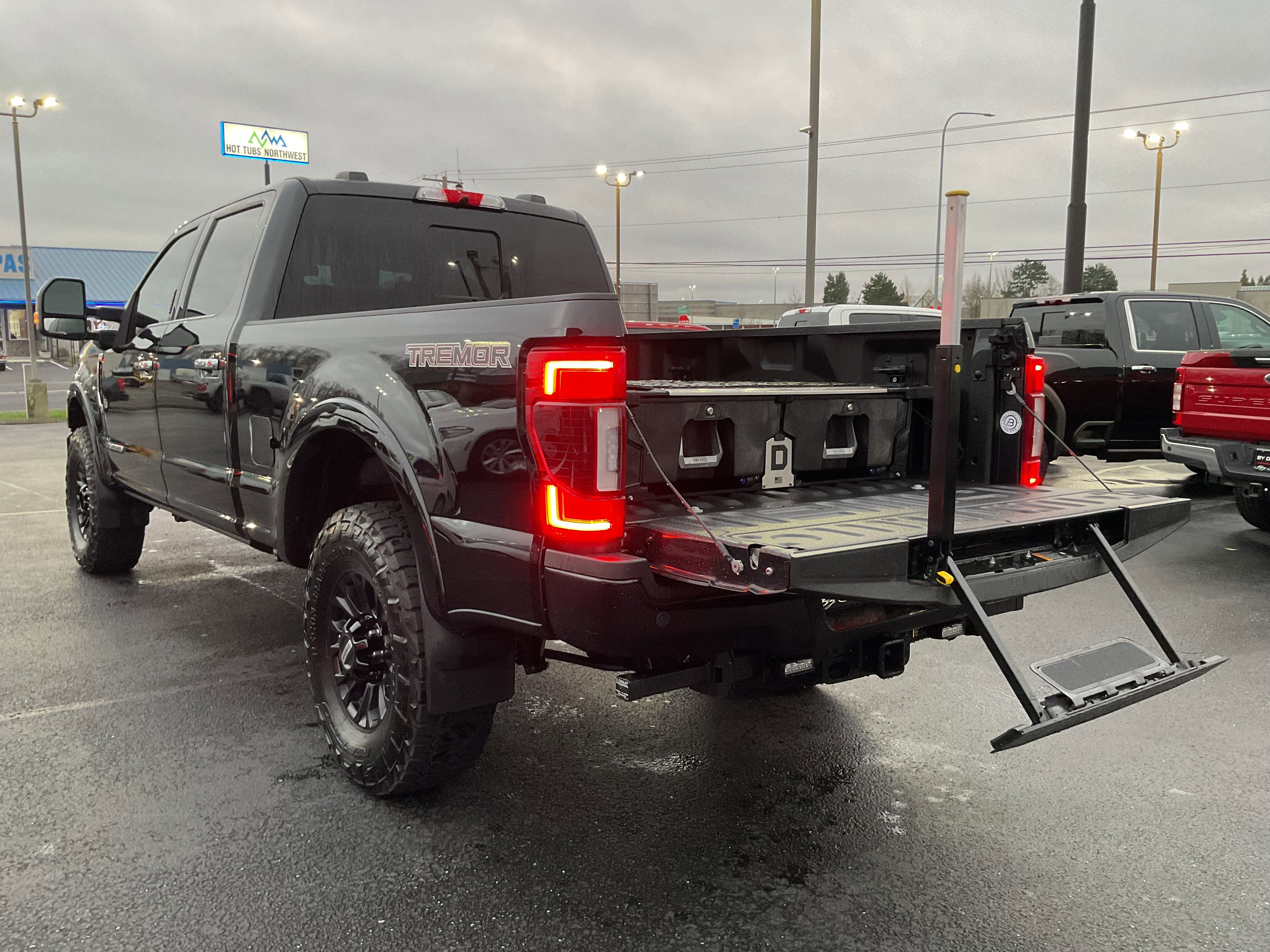 2020 Ford Super Duty F-350 SRW Platinum Tremor Diesel