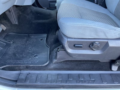 2011 Ford Super Duty F-350 SRW XLT 4X4 Diesel Long Bed