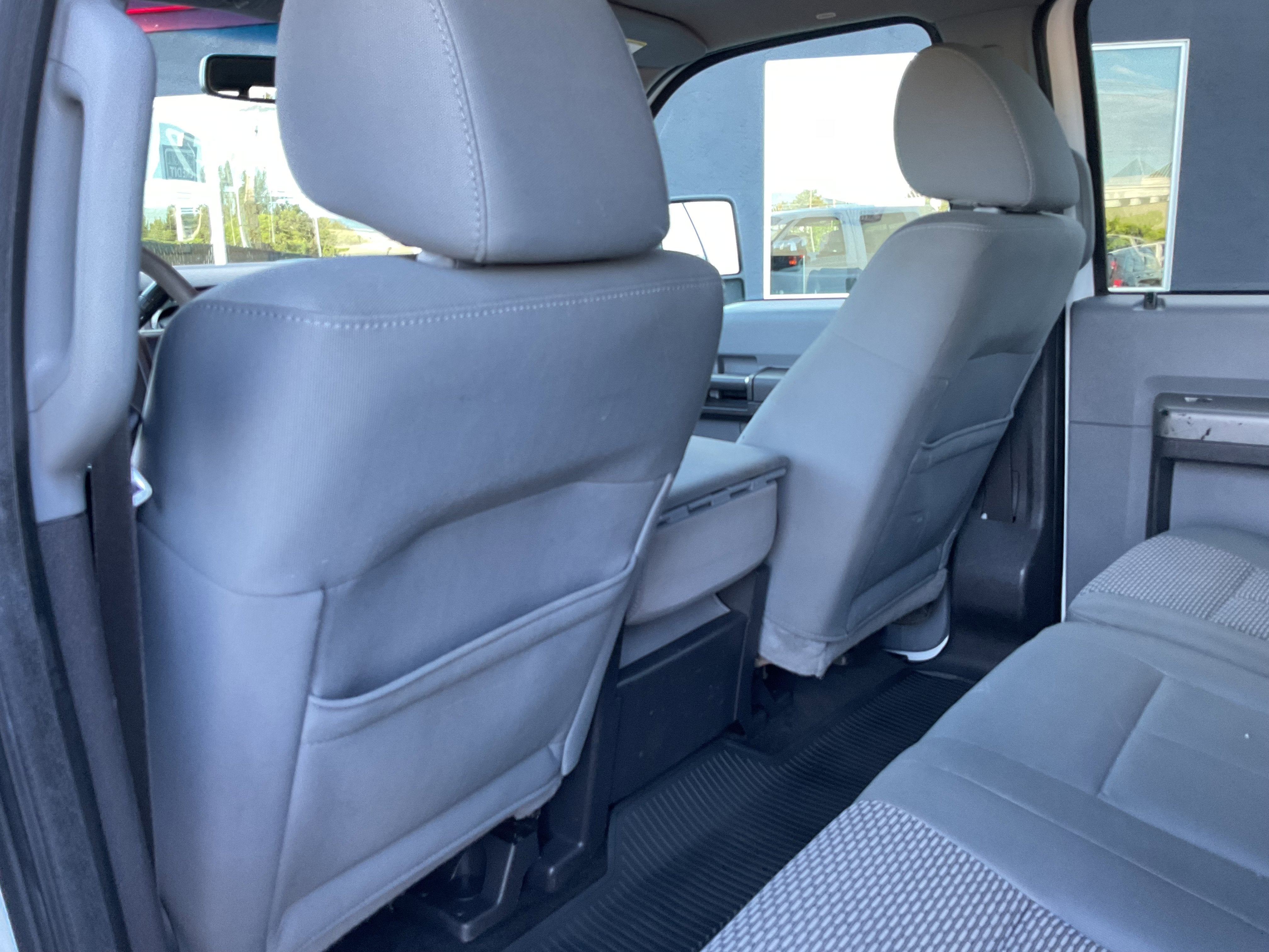 2011 Ford Super Duty F-350 SRW XLT 4X4 Diesel Long Bed