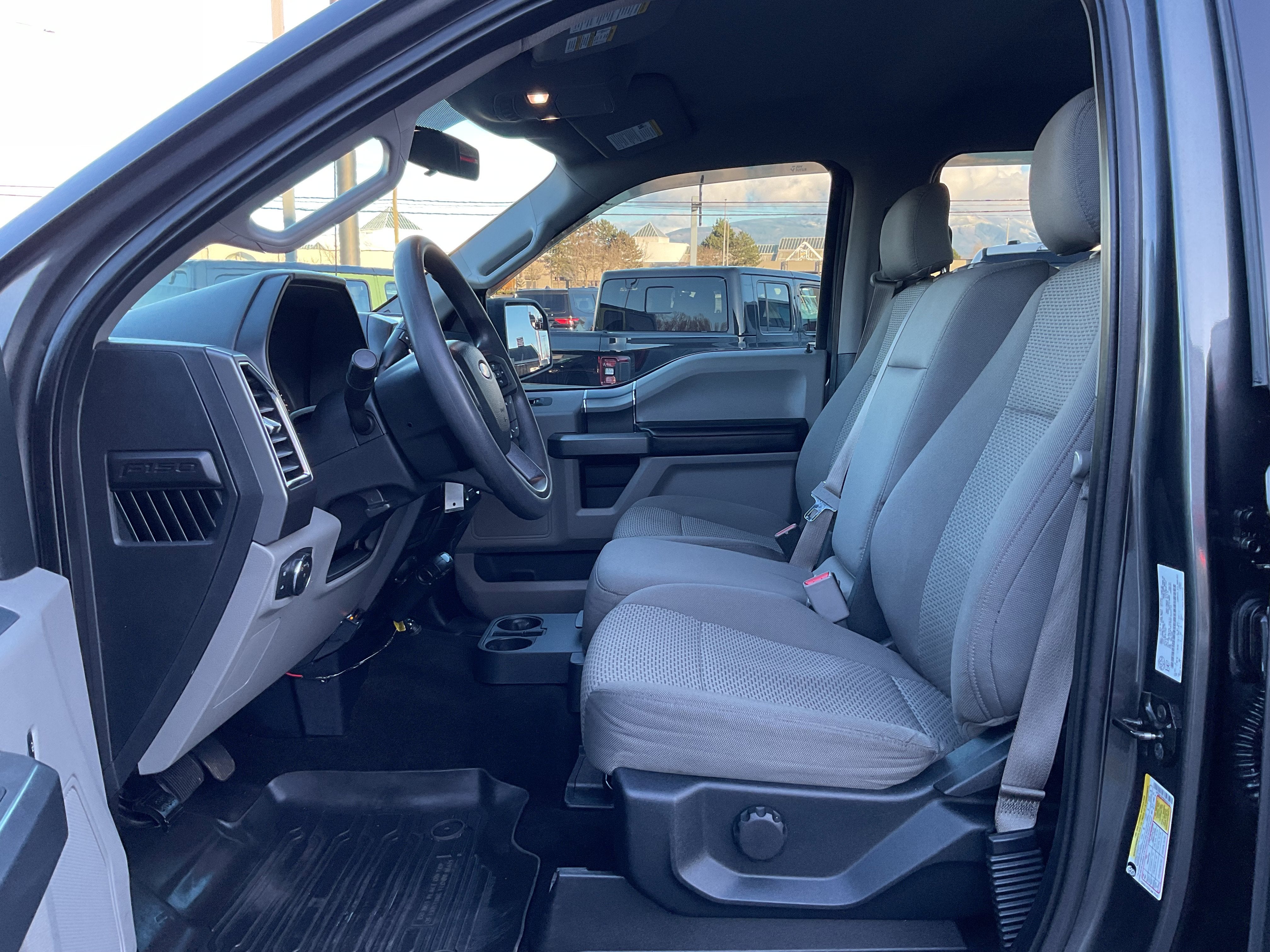 2016 Ford F-150 XLT FX4 4x4 5.0L