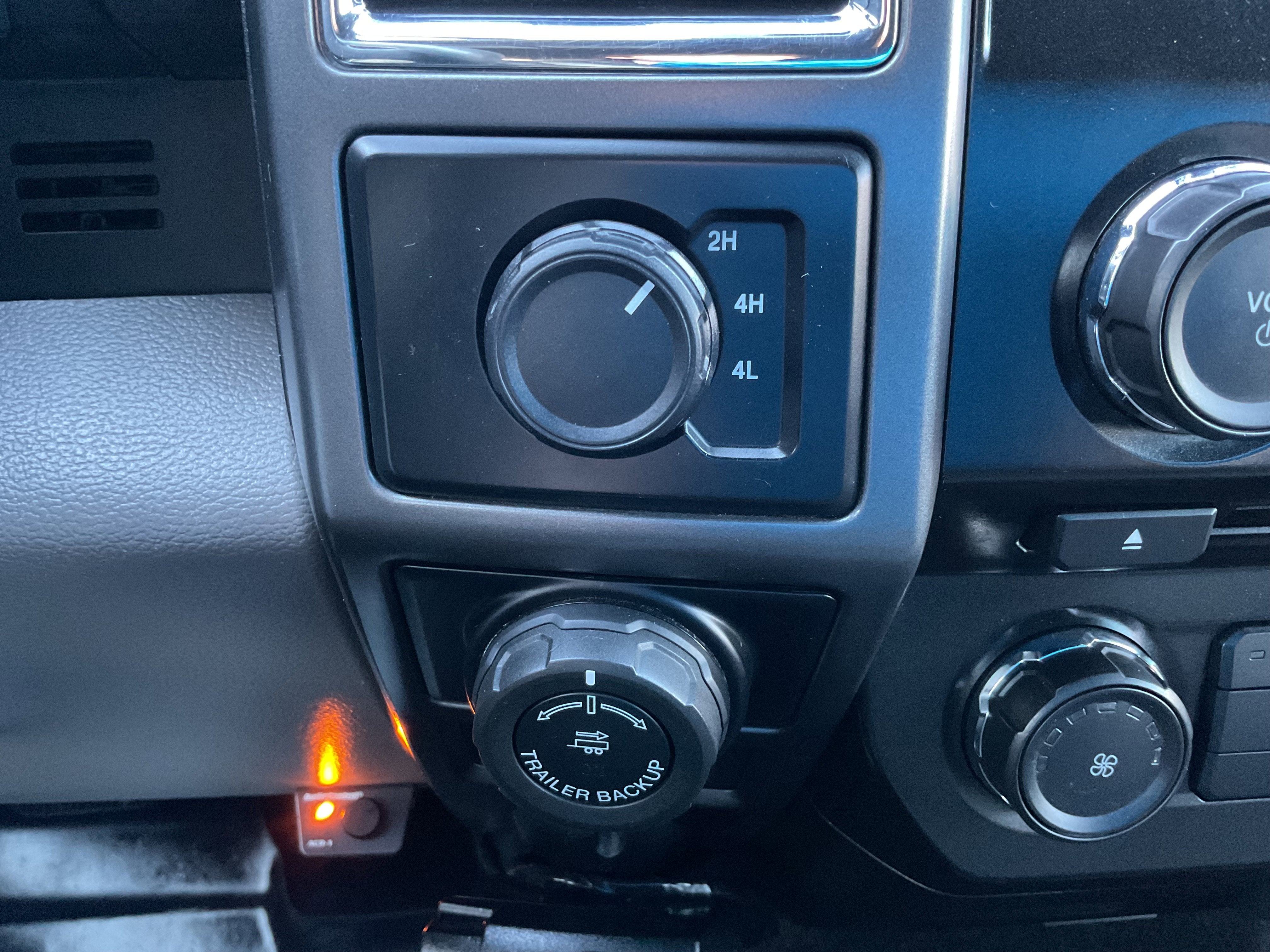 2016 Ford F-150 XLT FX4 4x4 5.0L