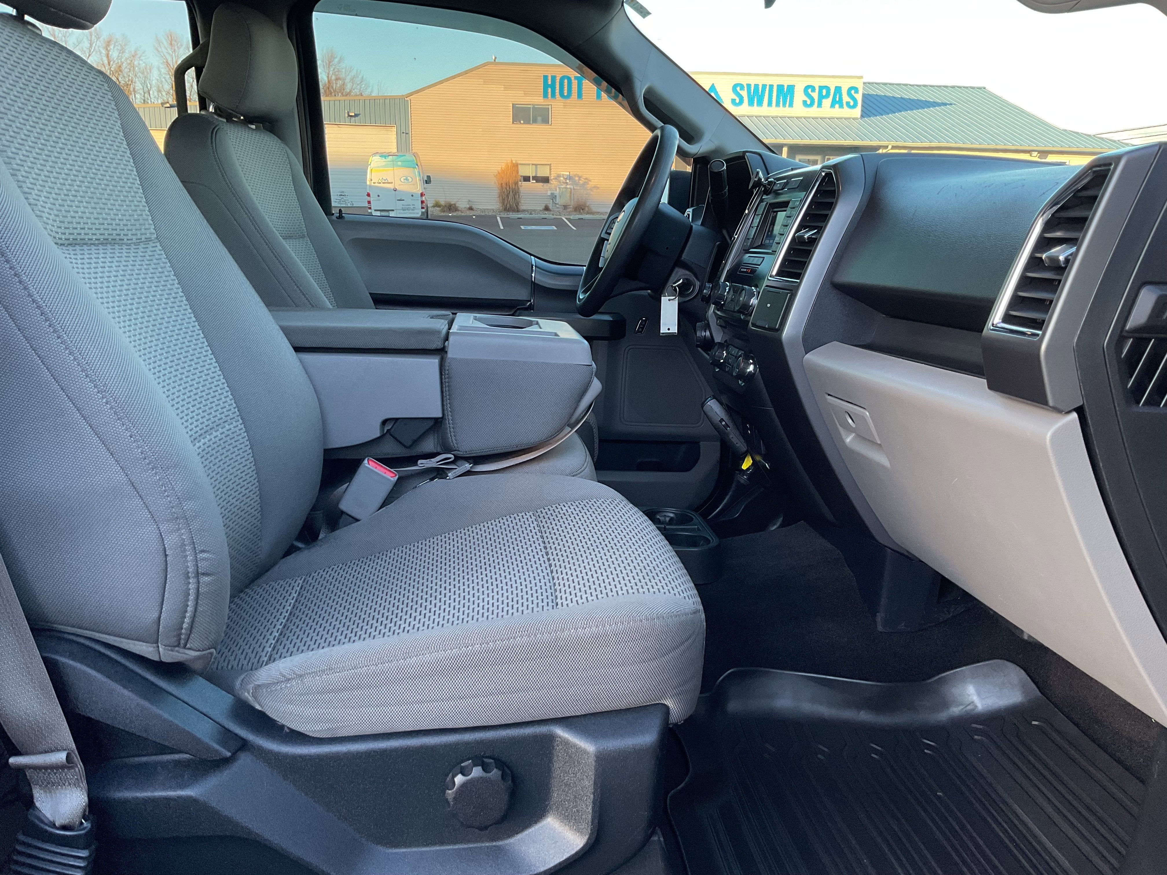 2016 Ford F-150 XLT FX4 4x4 5.0L
