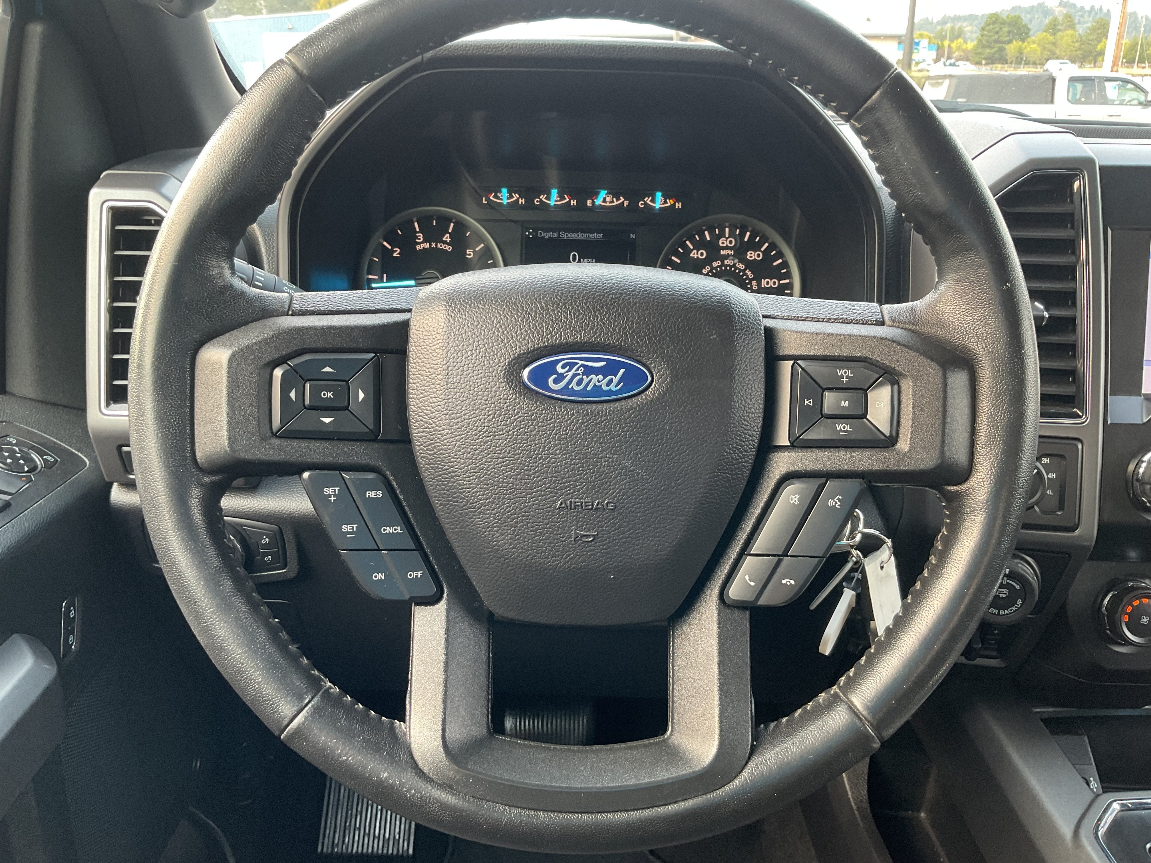 2019 Ford F-150 XLT Crew Cab FX4 4x4