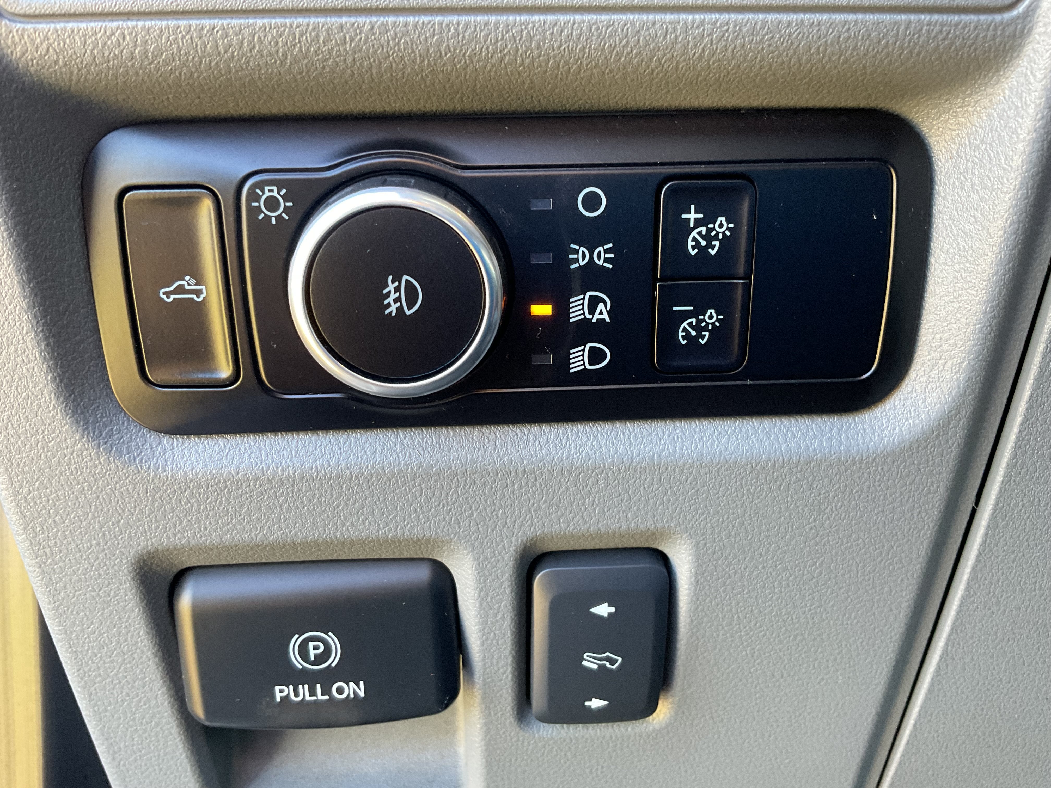 2023 Ford F-150 XLT Crew Cab FX4 4x4 6.5' Box