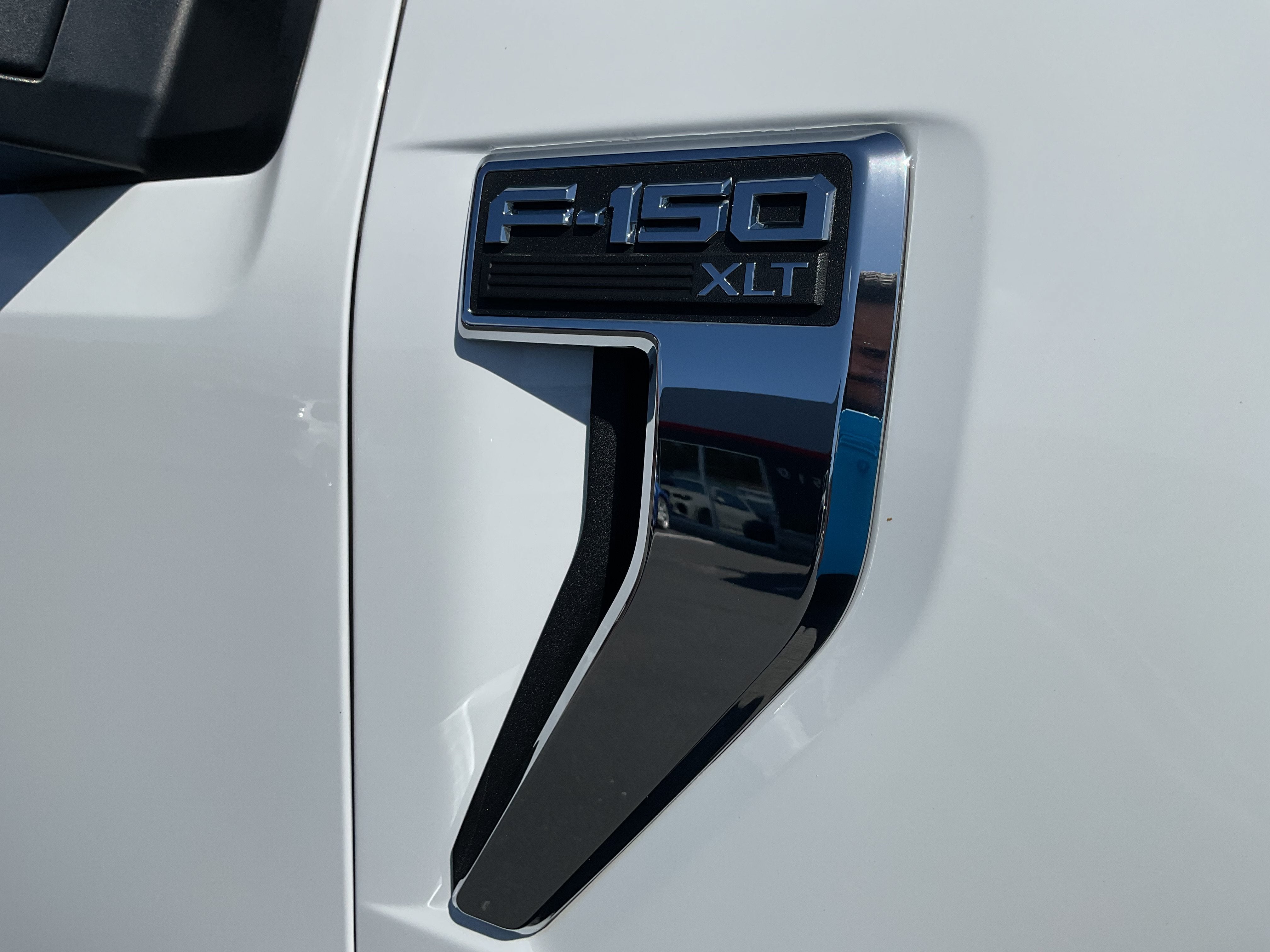2023 Ford F-150 XLT Crew Cab FX4 4x4 6.5' Box