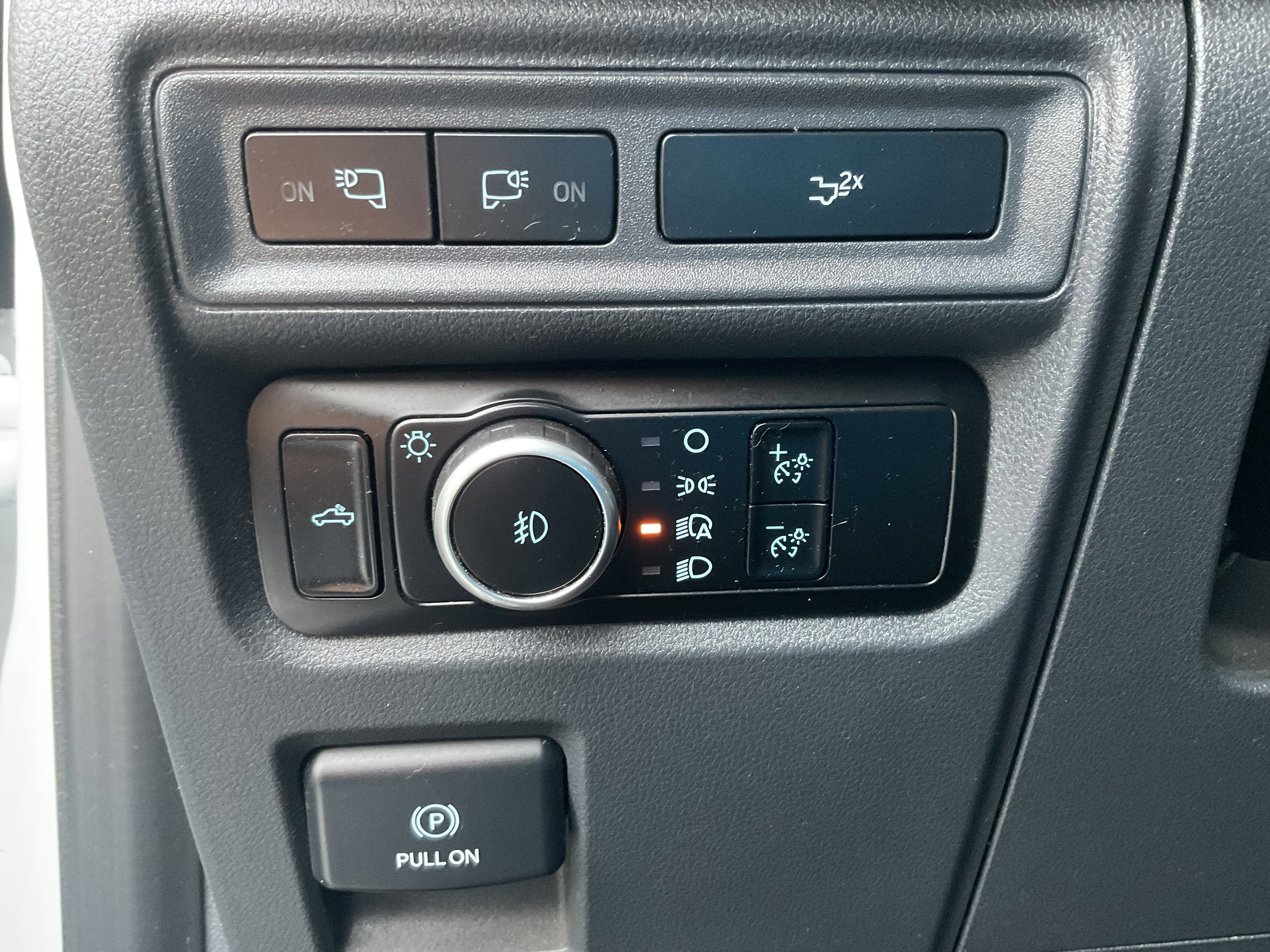 2023 Ford F-150 XLT FX4 Crew Cab 4x4