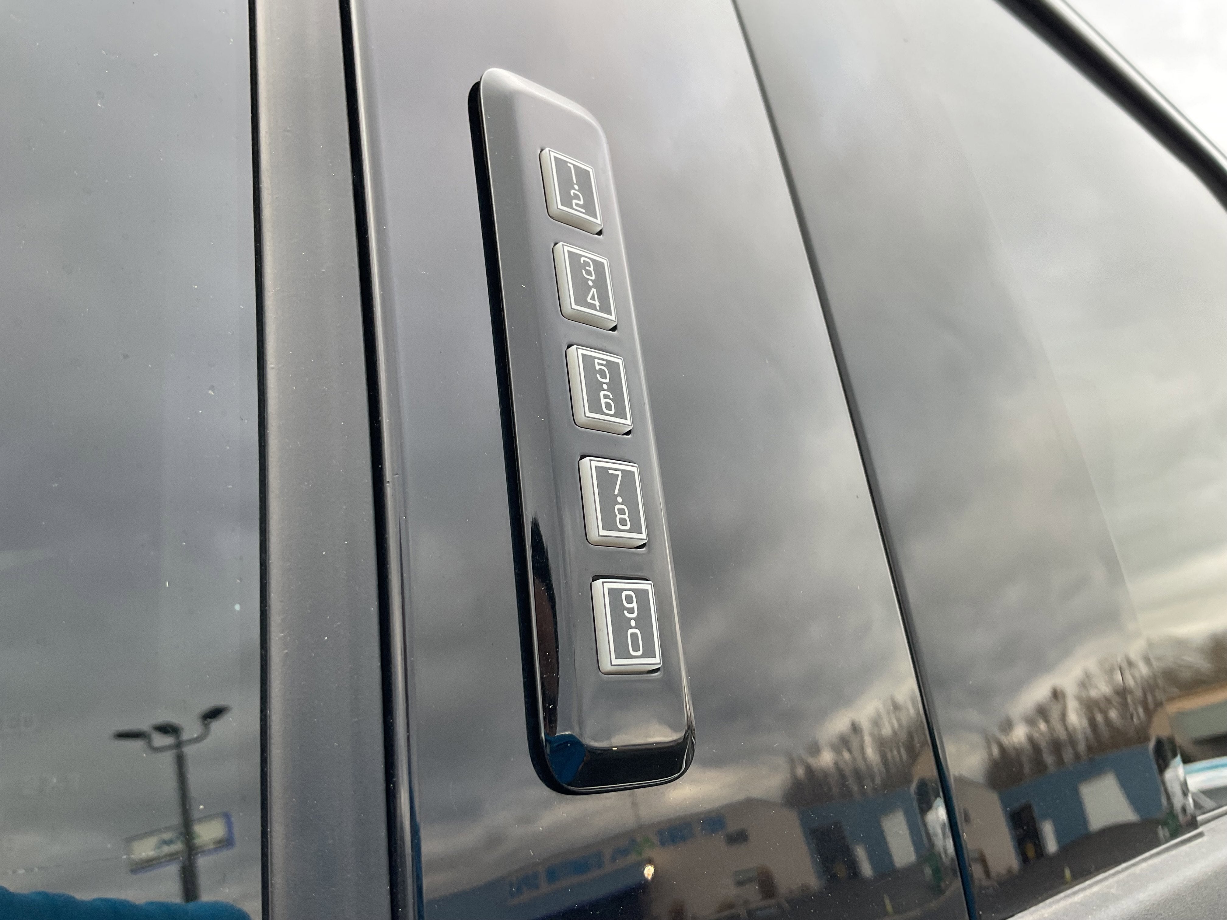 2023 Ford F-150 XLT FX4 Crew Cab 4x4