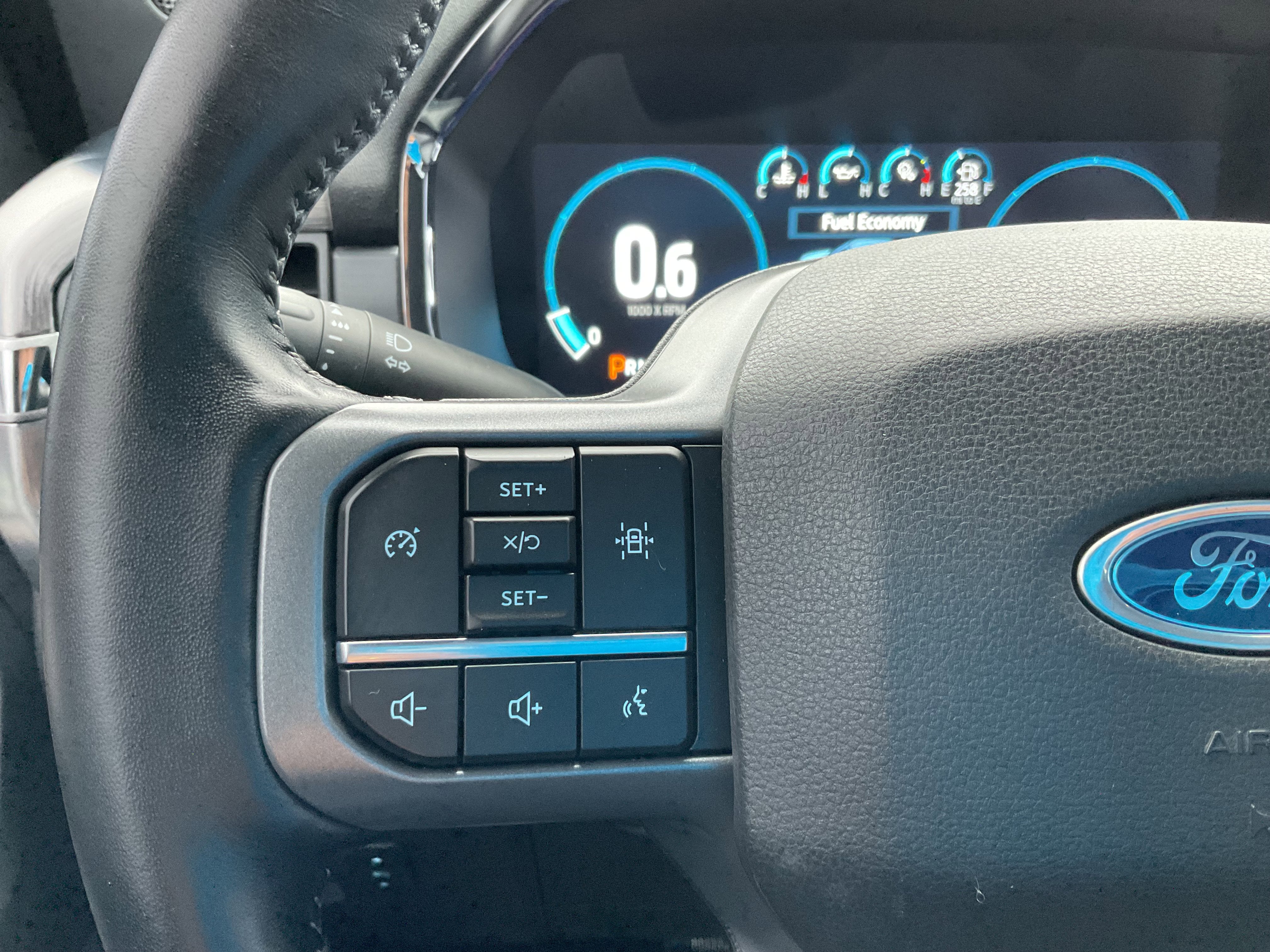 2021 Ford F-150 Lariat Crew Cab 4x4