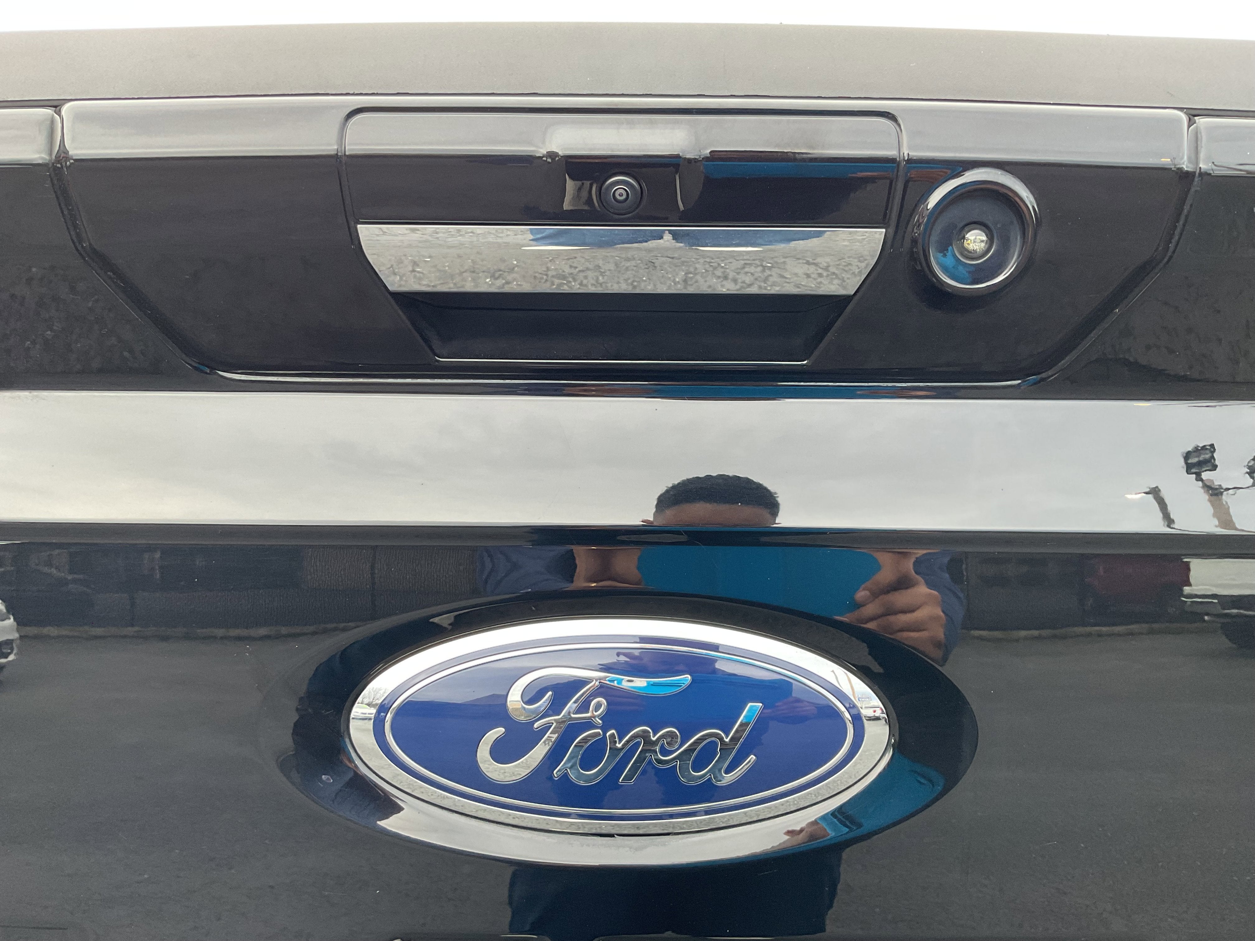 2021 Ford F-150 Lariat Crew Cab 4x4