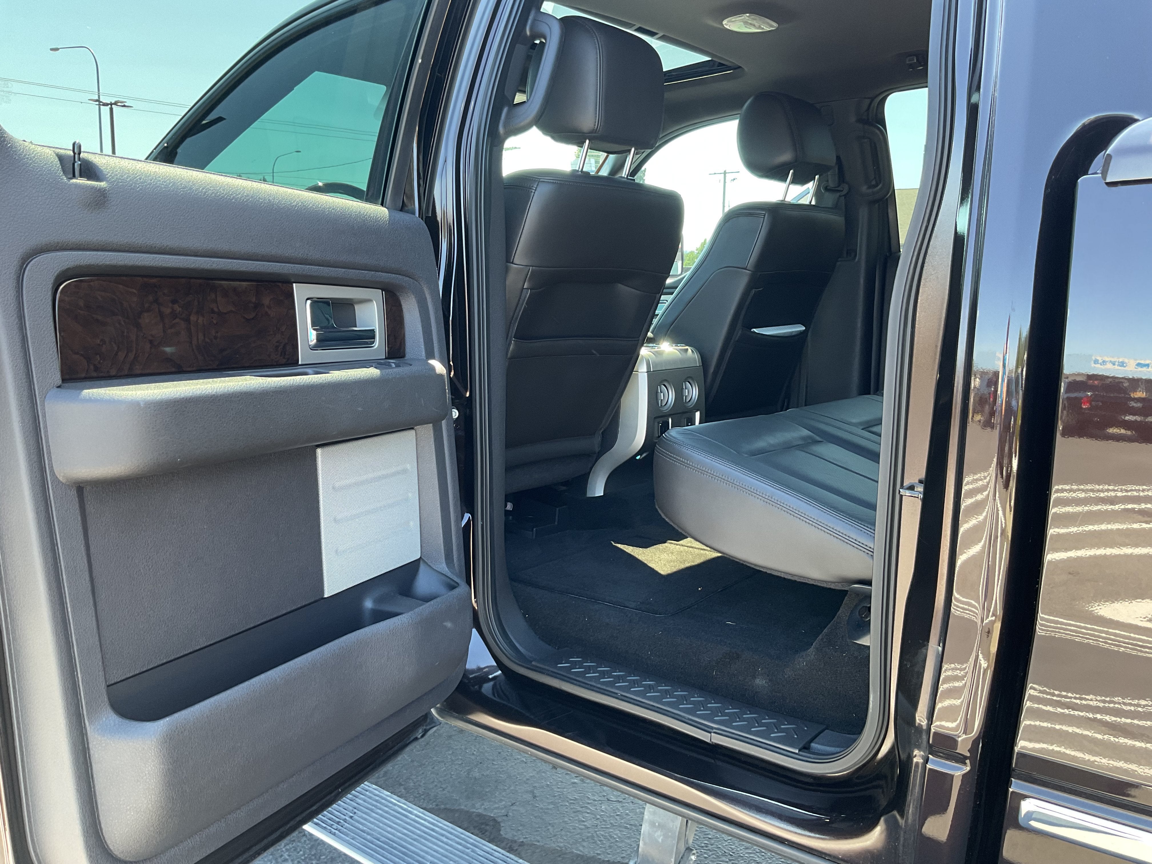 2013 Ford F-150 Platinum 4x4 Crew Cab