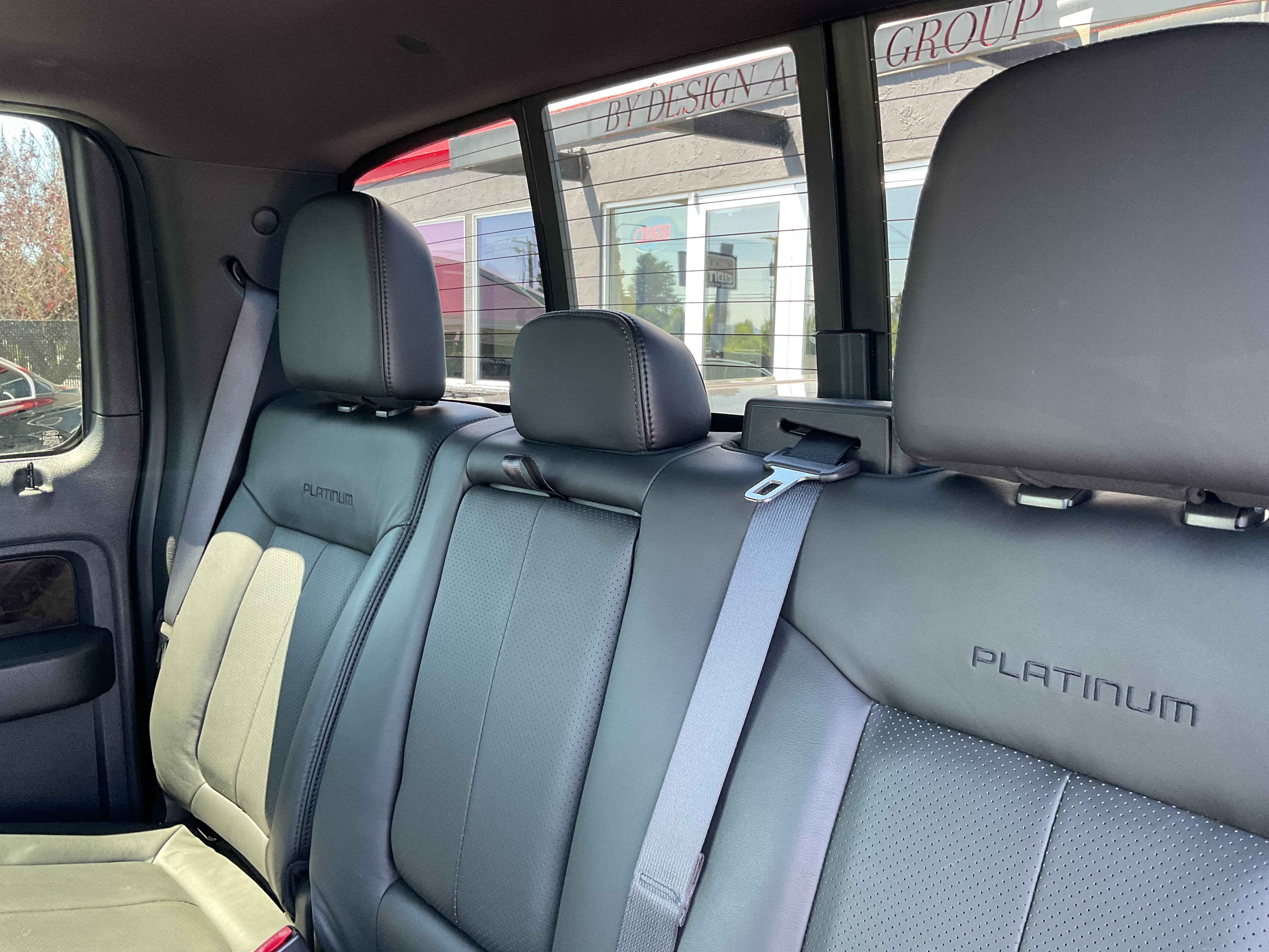 2013 Ford F-150 Platinum 4x4 Crew Cab