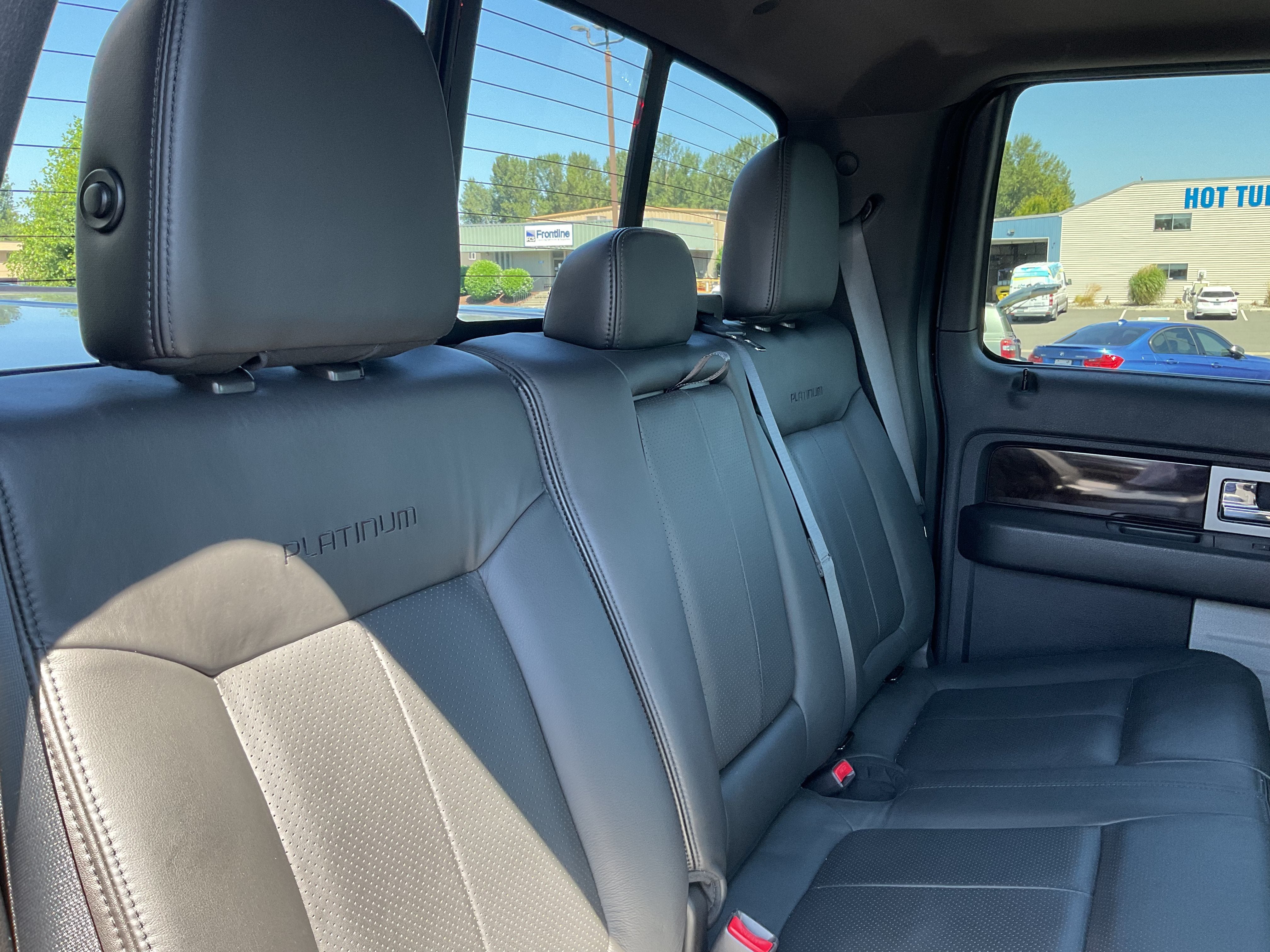 2013 Ford F-150 Platinum 4x4 Crew Cab