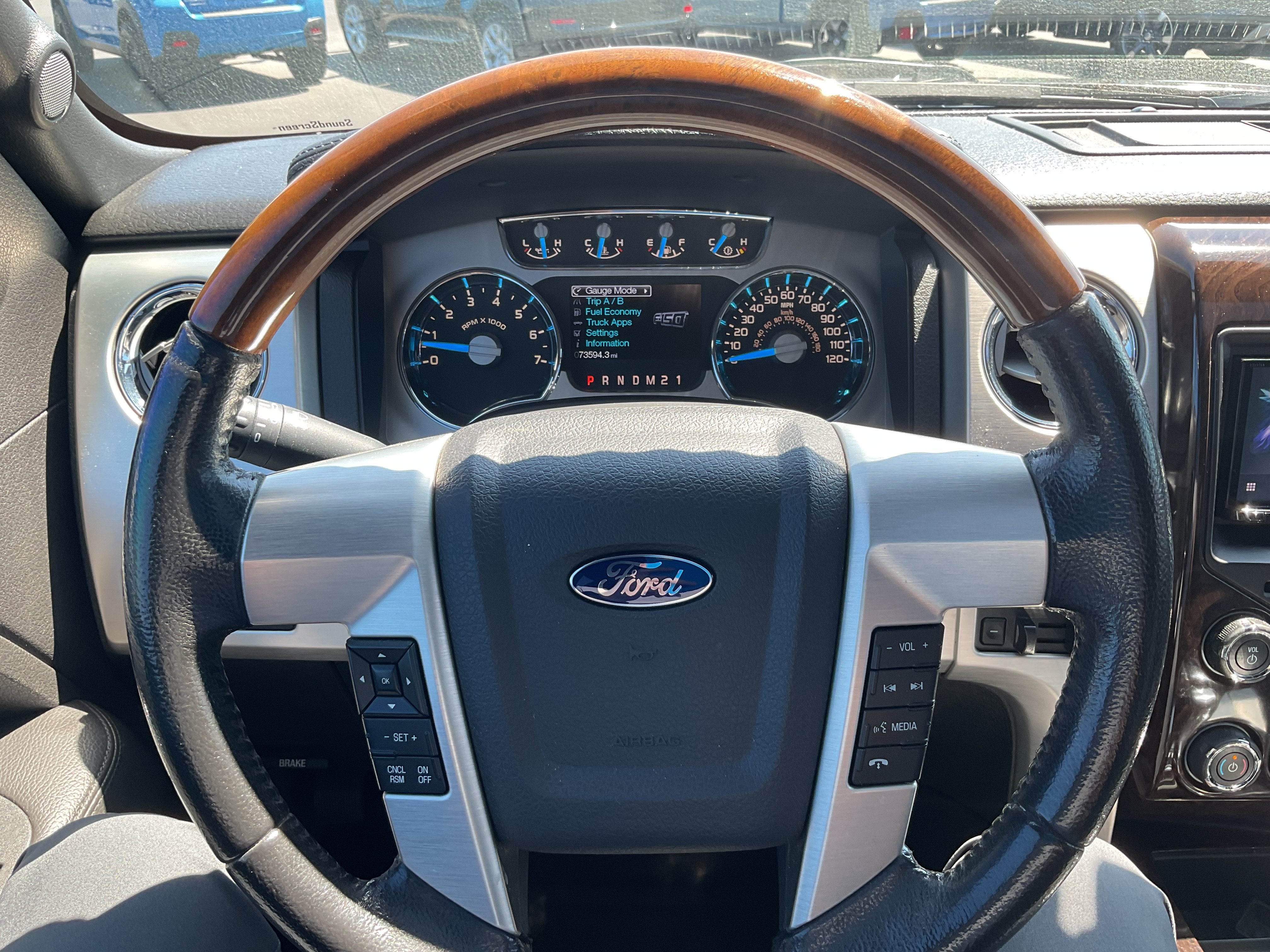 2013 Ford F-150 Platinum 4x4 Crew Cab