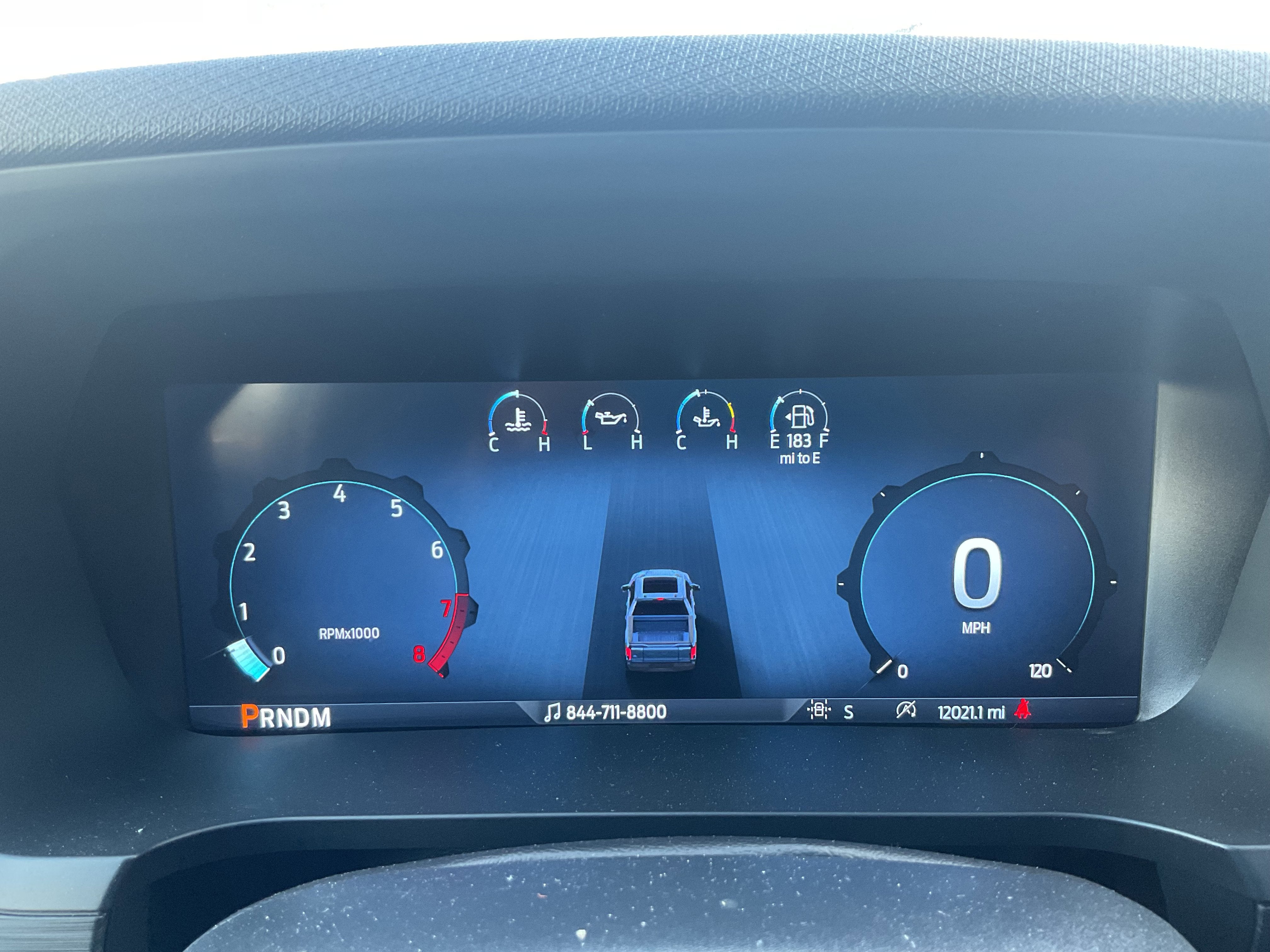 2025 Ford F-150 XLT 5.0L V8 Crew Cab