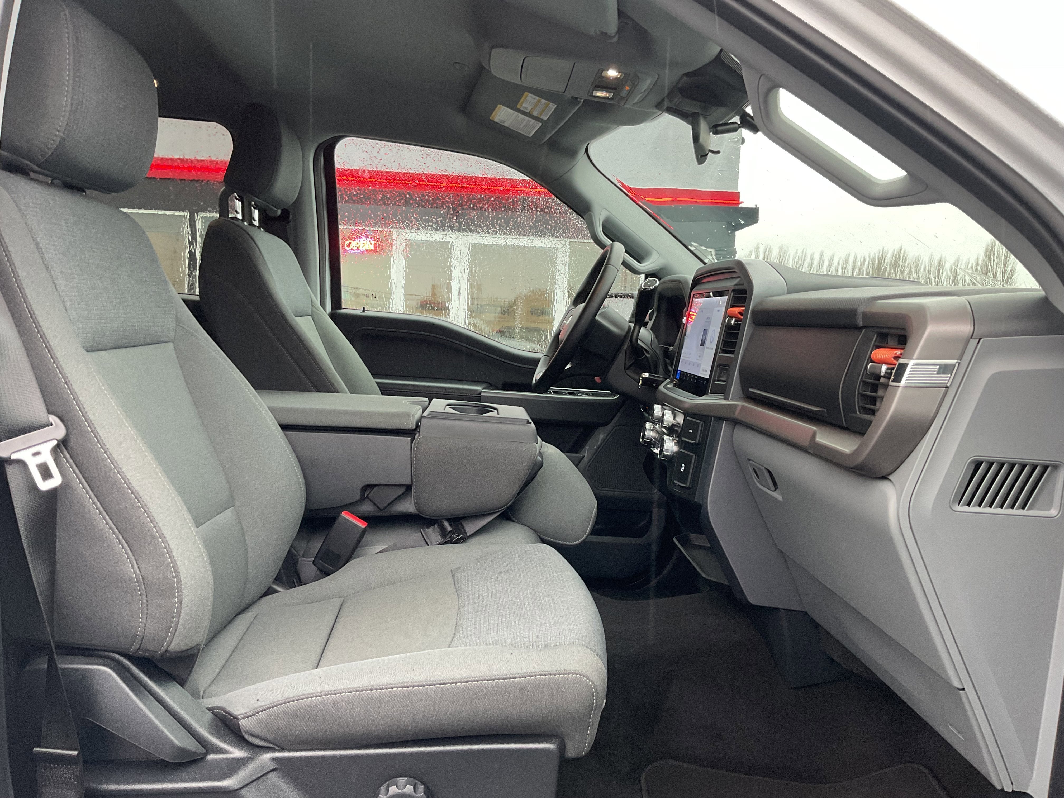 2025 Ford F-150 XLT 4x4 3.5L V6 Ecoboost