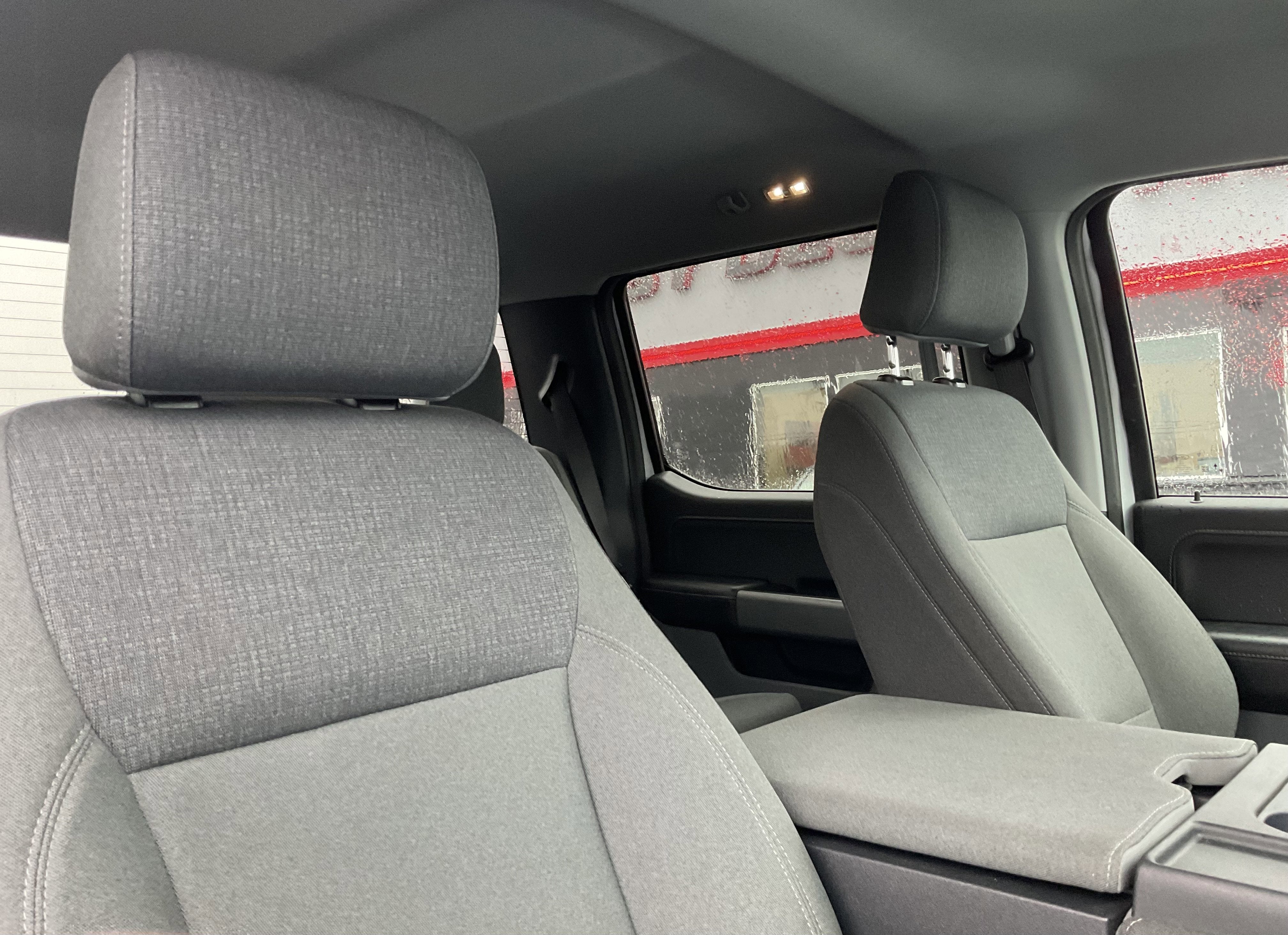 2025 Ford F-150 XLT 4x4 3.5L V6 Ecoboost