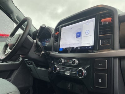 2025 Ford F-150 XLT 4x4 3.5L V6 Ecoboost