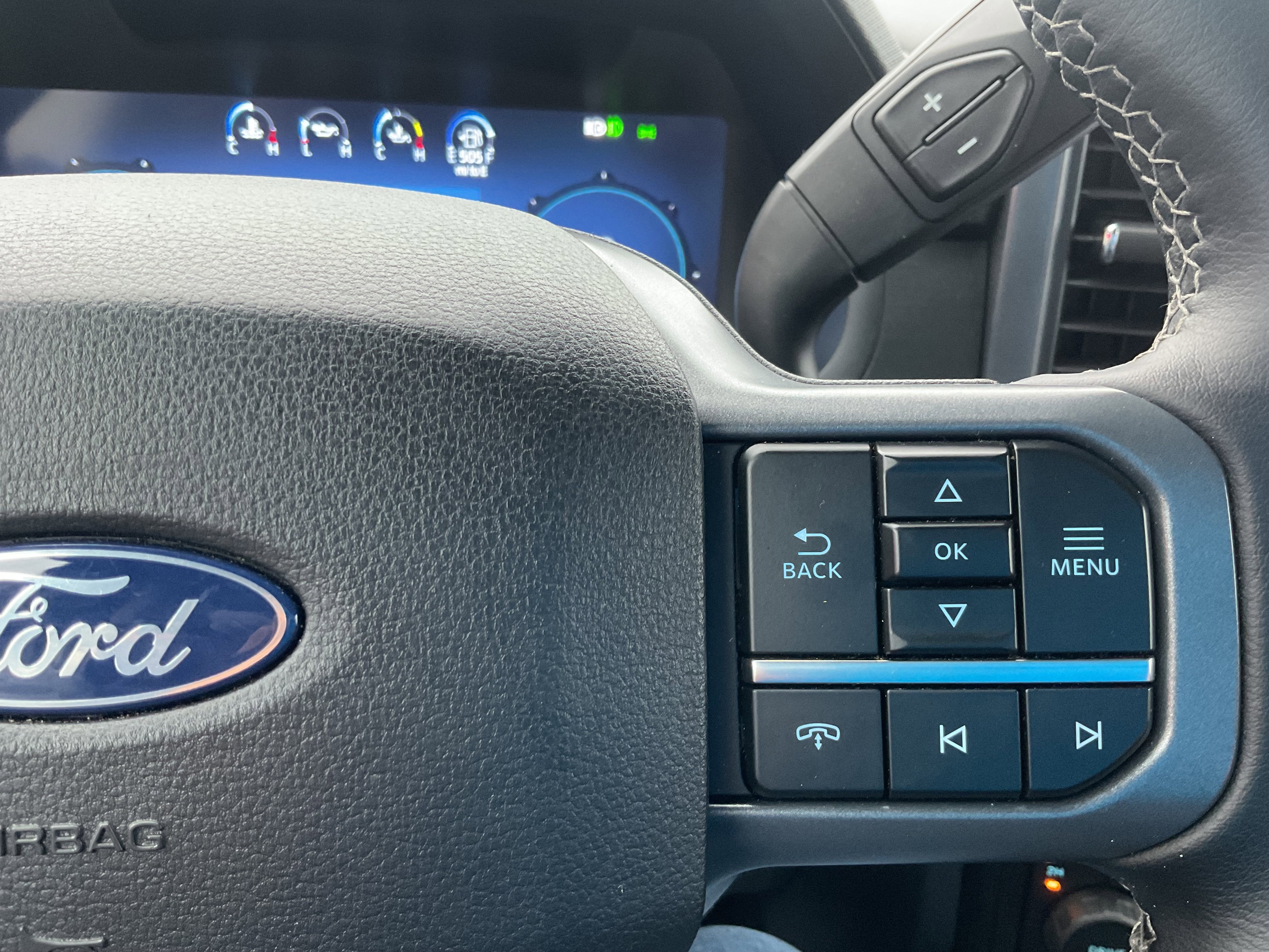 2025 Ford F-150 XLT 4x4 3.5L V6 Ecoboost