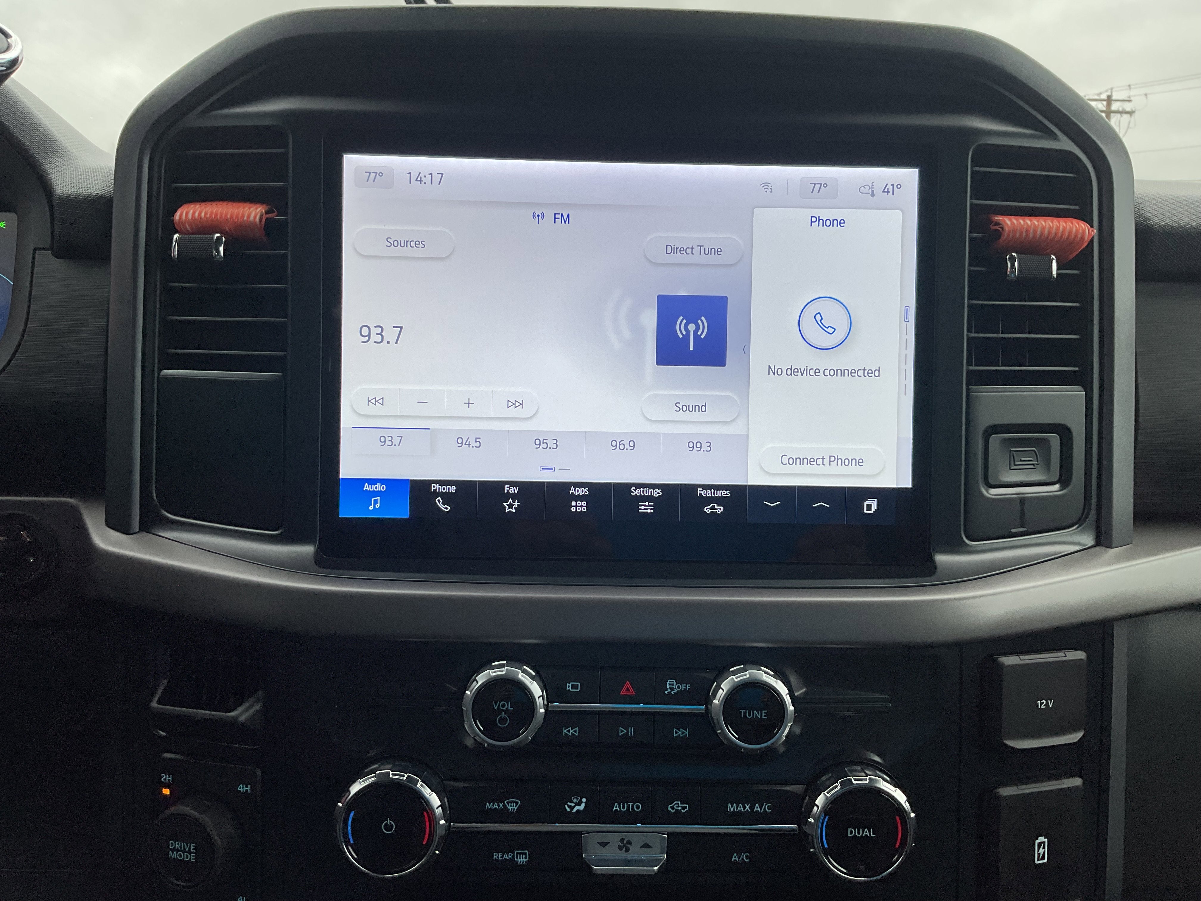 2025 Ford F-150 XLT 4x4 3.5L V6 Ecoboost