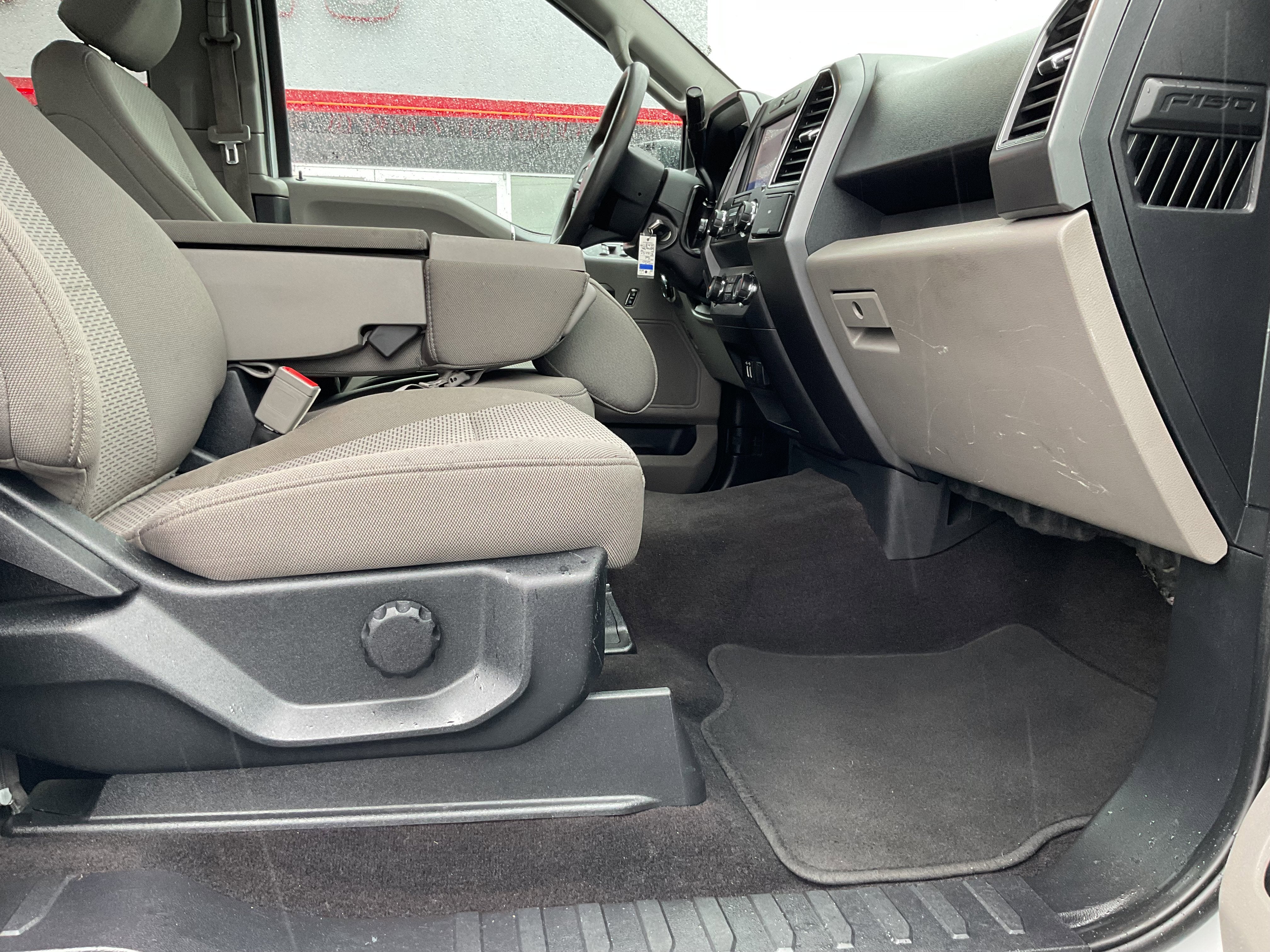 2020 Ford F-150 XLT 4x4 5.0L V8