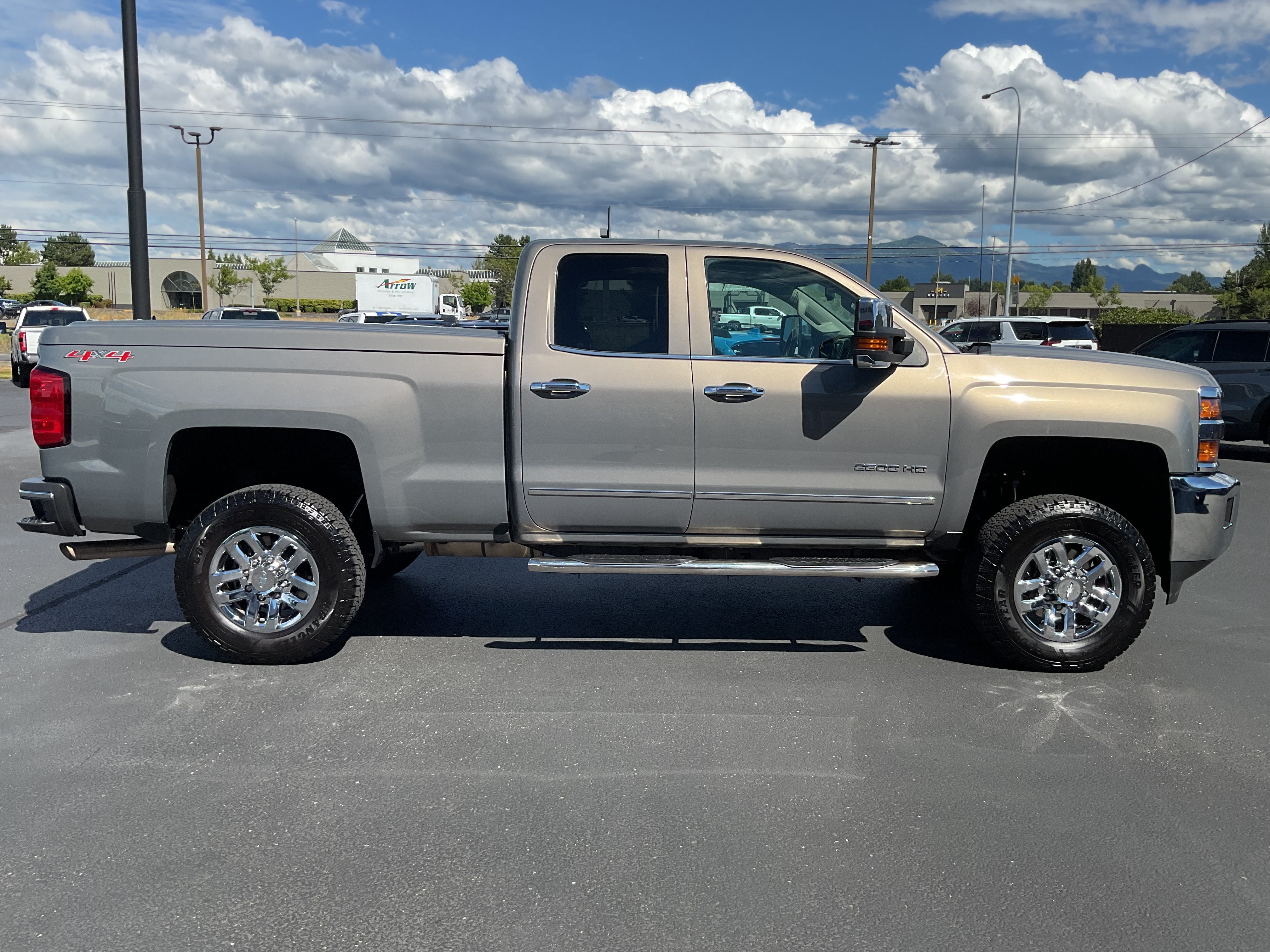 2017 Chevrolet Silverado 2500HD LTZ 4dr 4x4