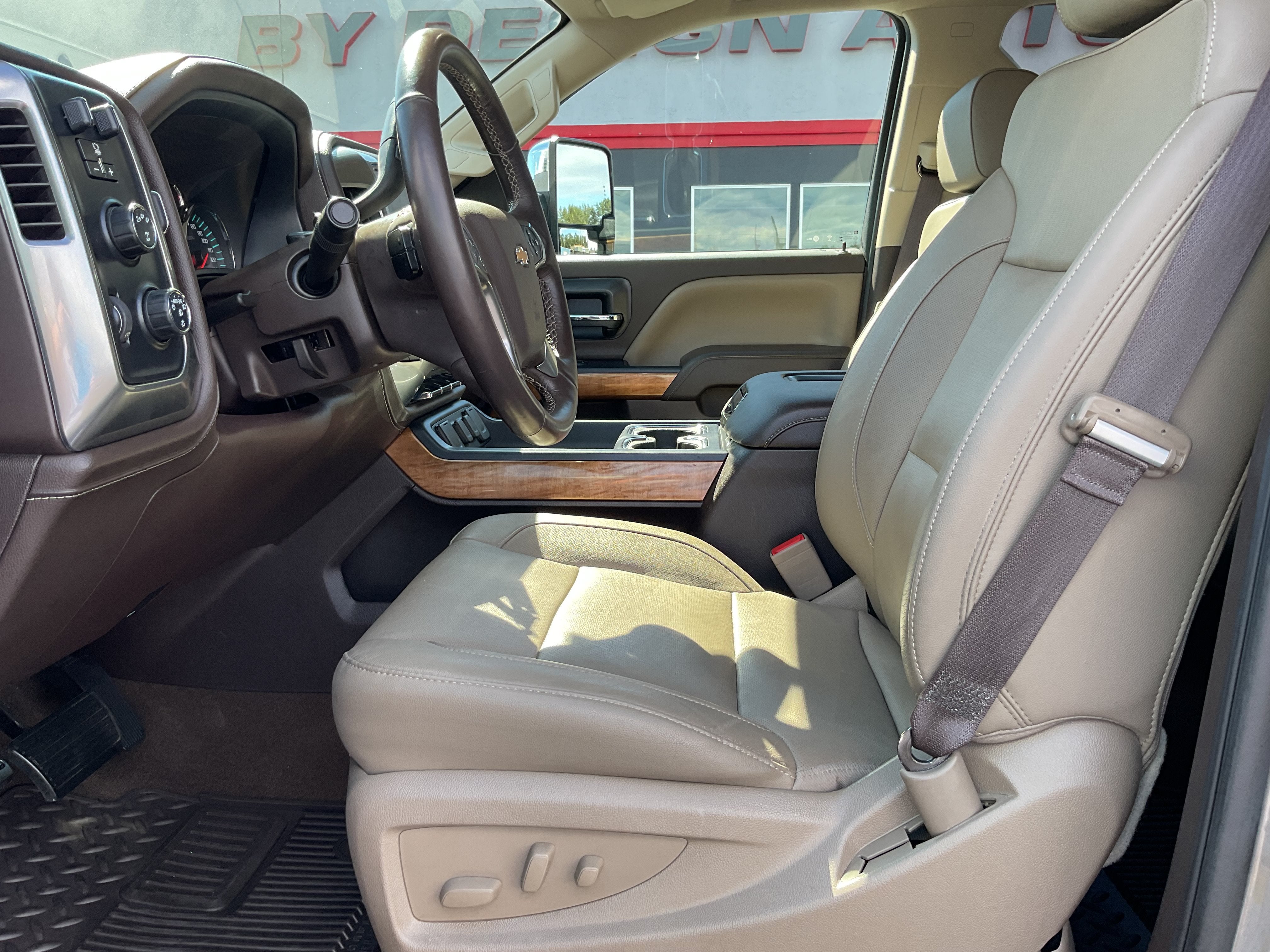 2017 Chevrolet Silverado 2500HD LTZ 4dr 4x4