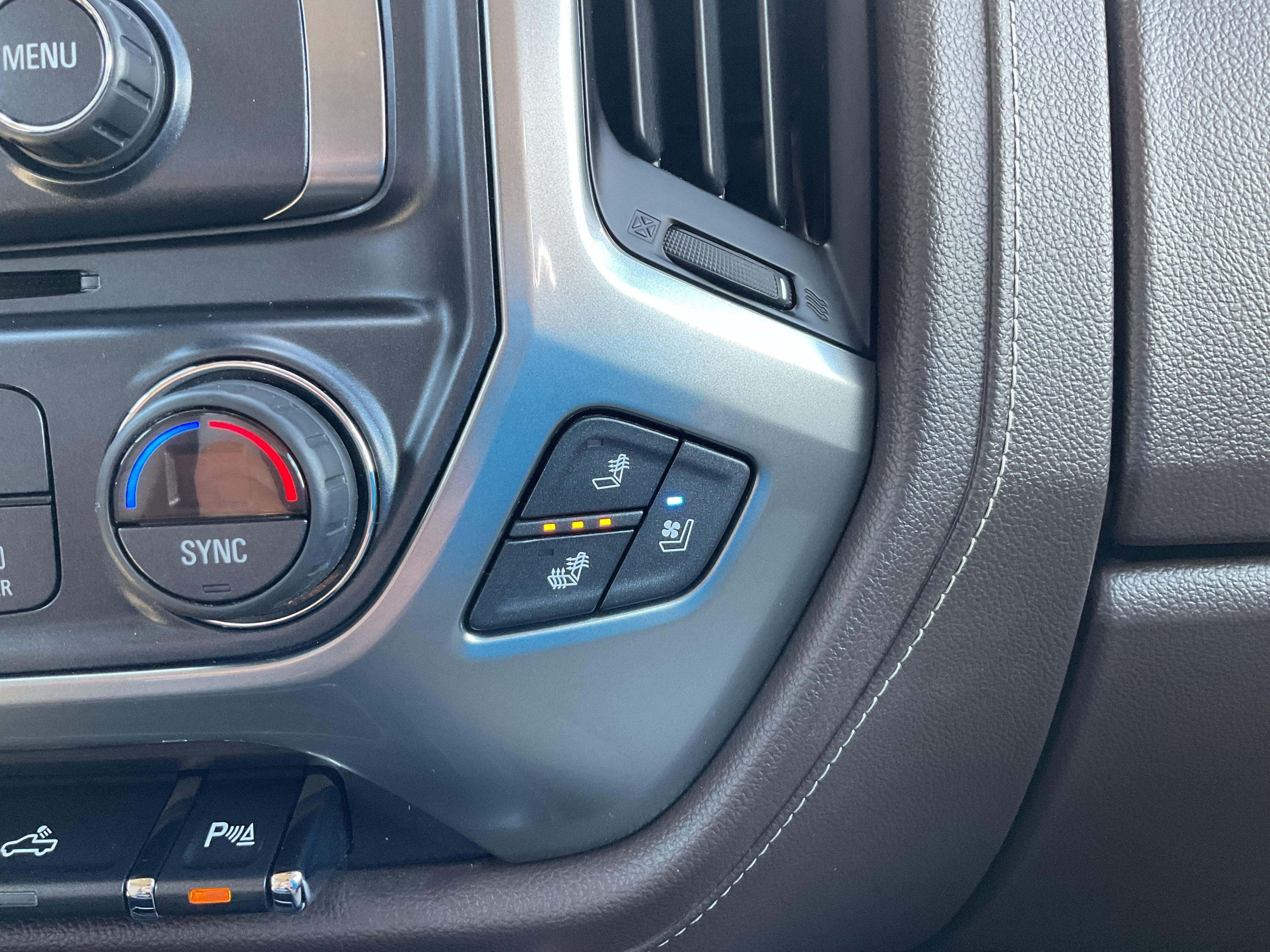 2017 Chevrolet Silverado 2500HD LTZ 4dr 4x4