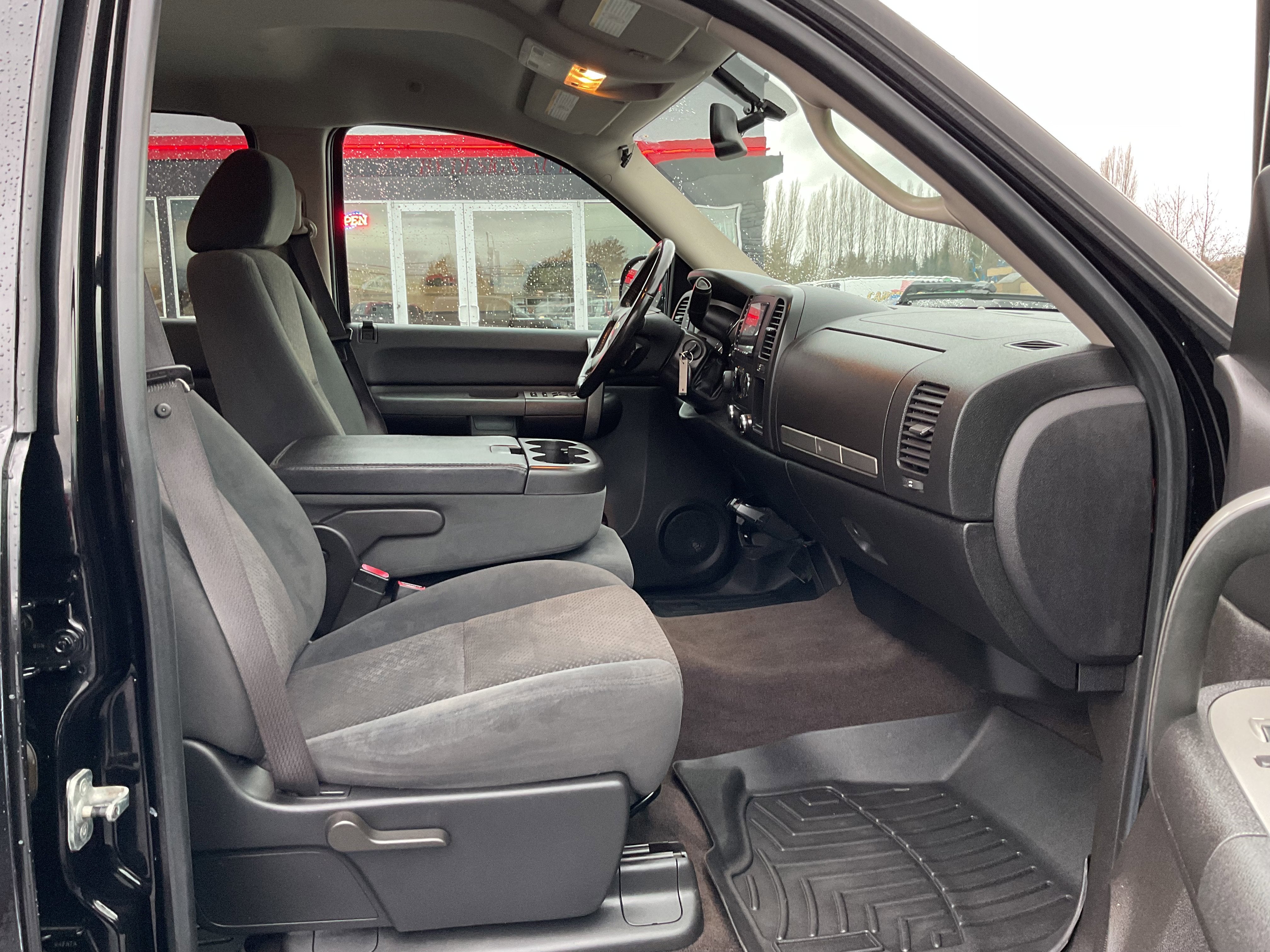 2008 Chevrolet Silverado 2500HD LT w/2LT Diesel 4x4