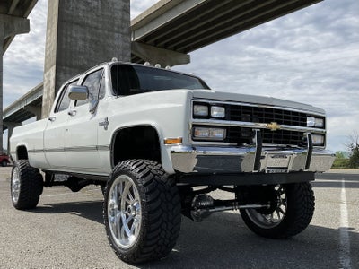 1991 Chevrolet V3500 Pickups 4x4 Crew Cab 3+3