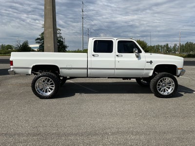 1991 Chevrolet V3500 Pickups 4x4 Crew Cab 3+3