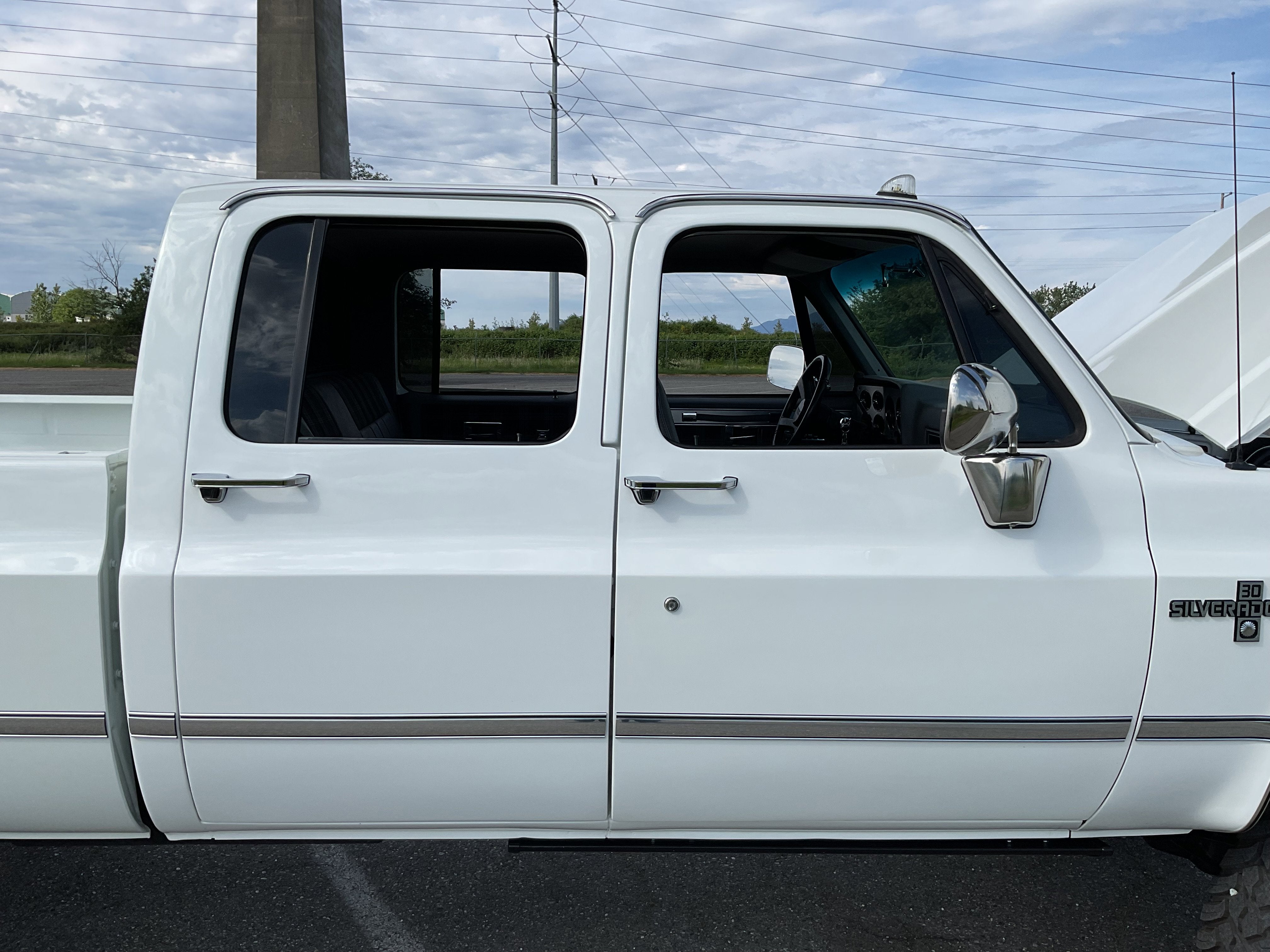 1991 Chevrolet V3500 Pickups 4x4 Crew Cab 3+3